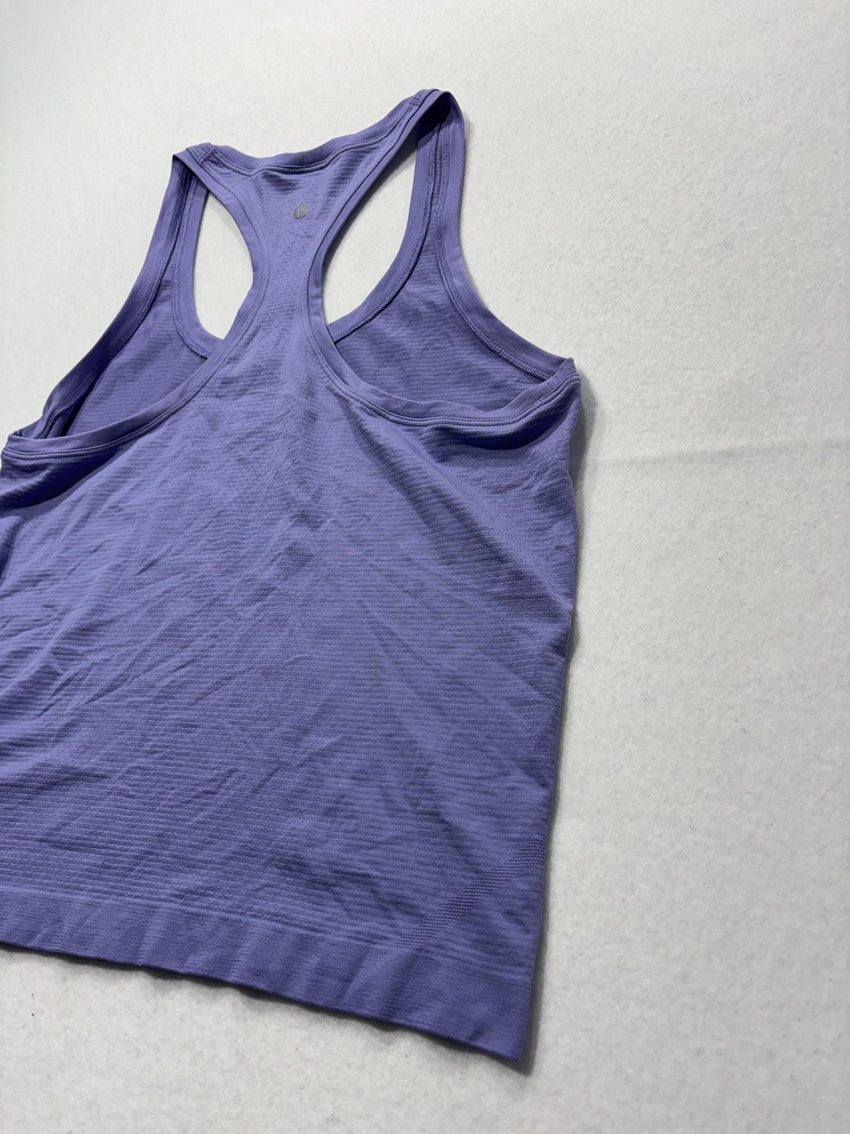 Lululemon Tank Womens Small Purple Racerback Seamless Knit Athletic Top