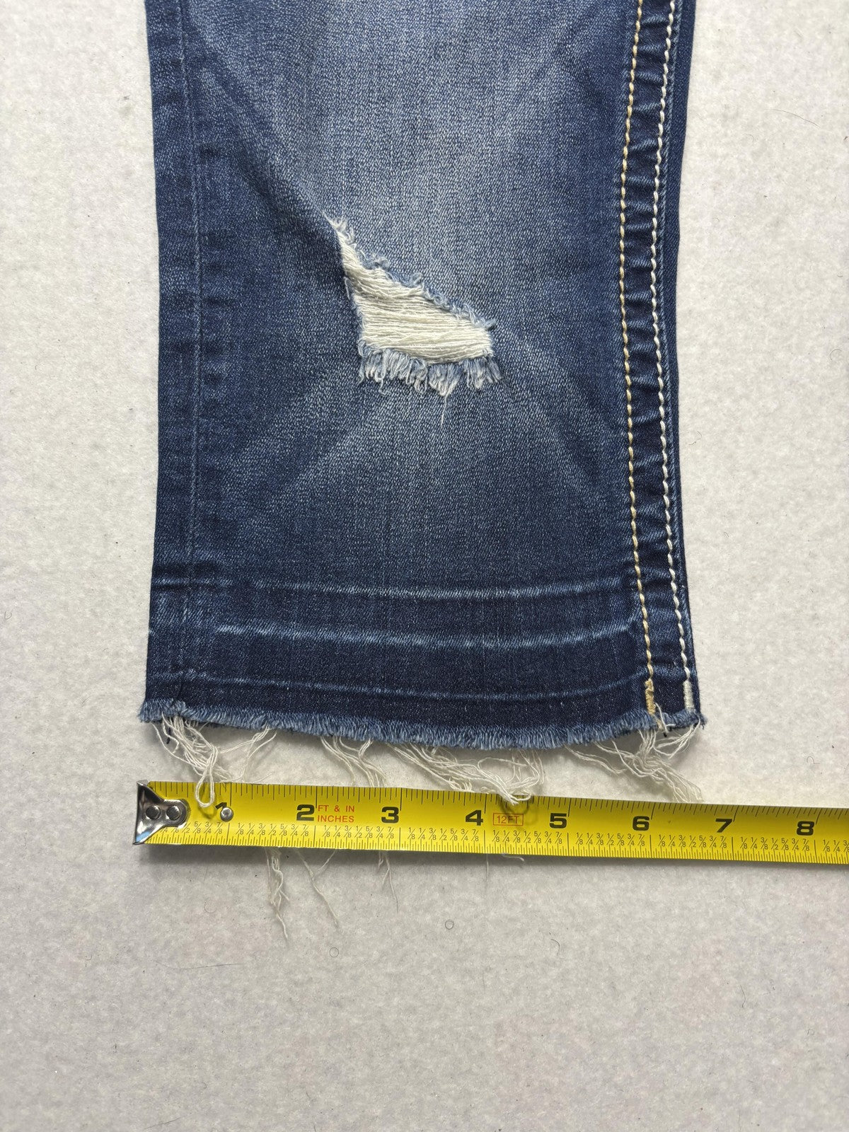 Miss Me Jeans Womens 27 Blue Wash Low Rise Signature Capri Embellished 27x21