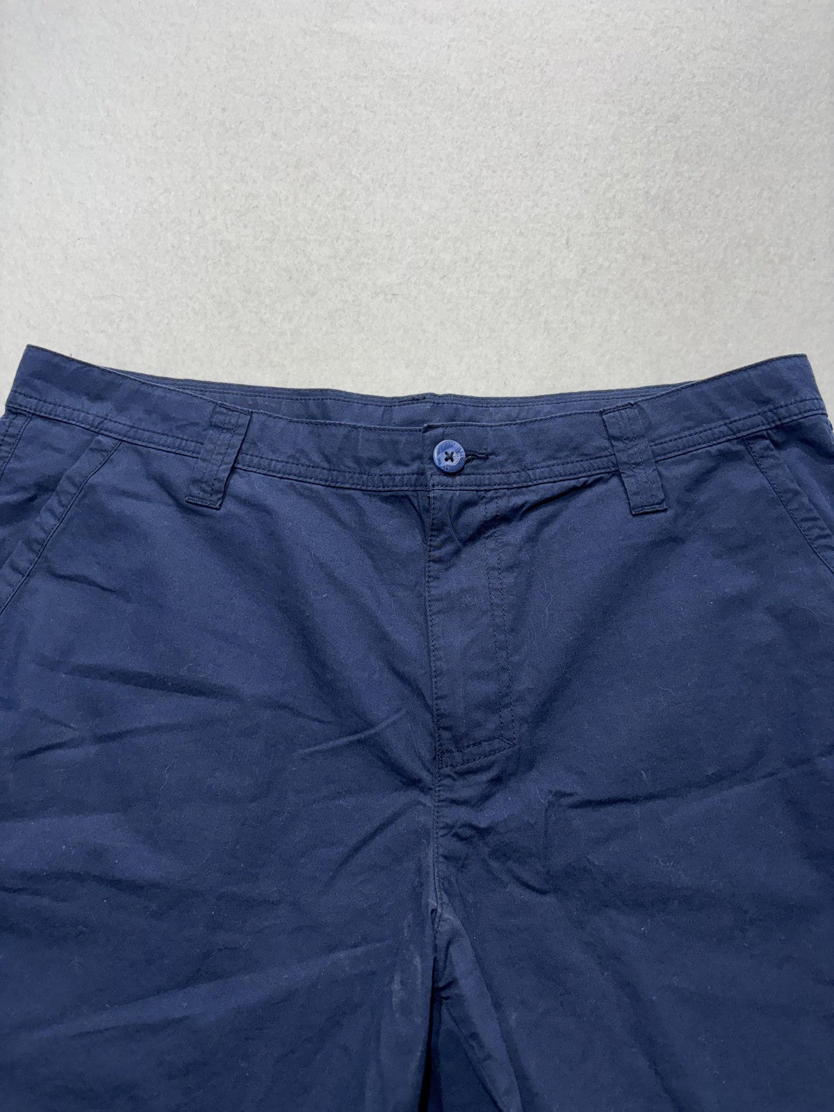 Columbia Chino Shorts Mens 34 Blue 8" Inseam Lined Lightweight Travel Casual