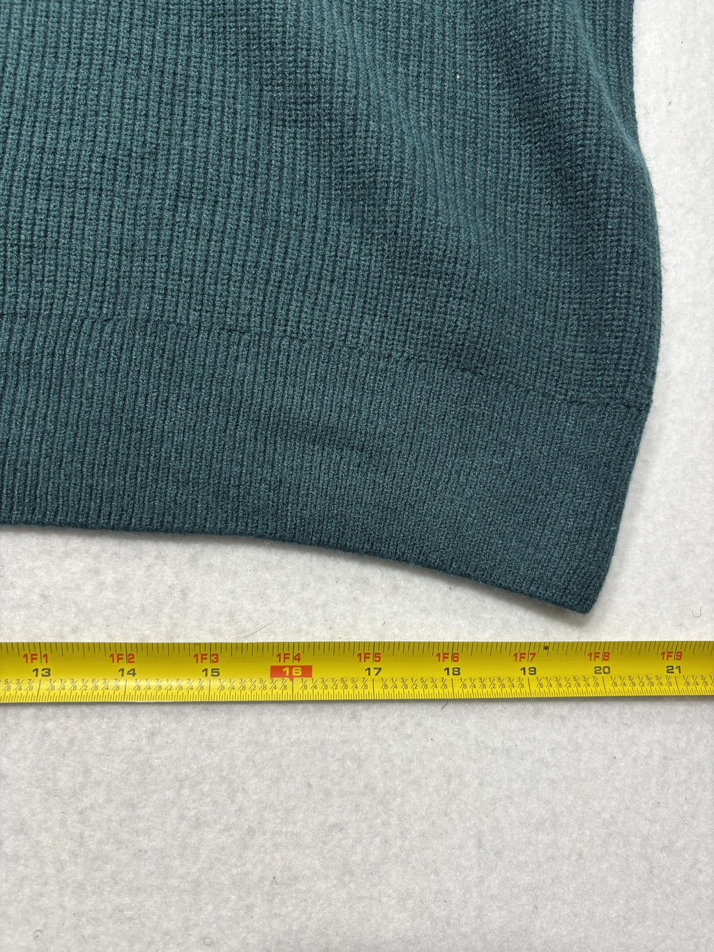 Express Sweater Mens XL Green Ribbed Knit Crew Neck Long Sleeve Pullover Casual