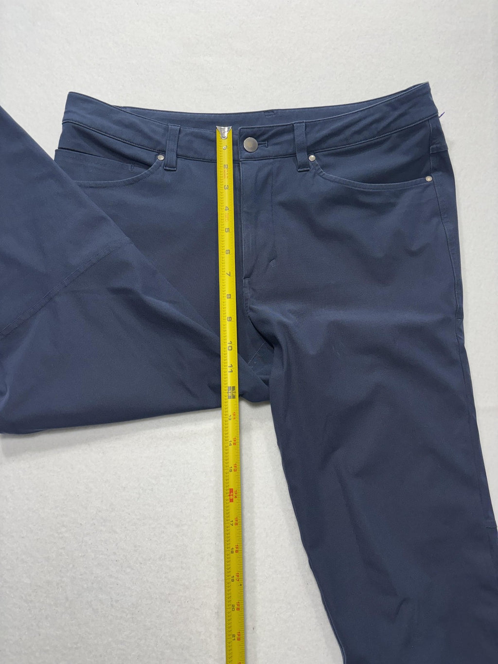 Lululemon Chino Pants Mens 34x31 Blue Slim Straight Stretch Casual Outdoor