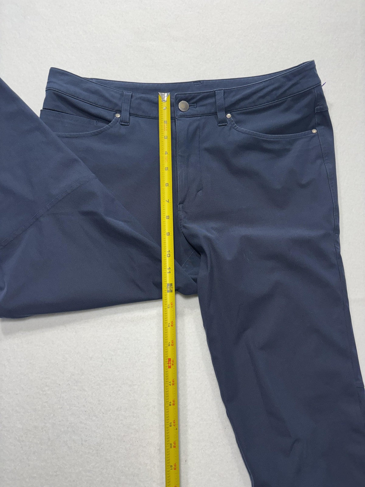 Lululemon Chino Pants Mens 34x31 Blue Slim Straight Stretch Casual Outdoor