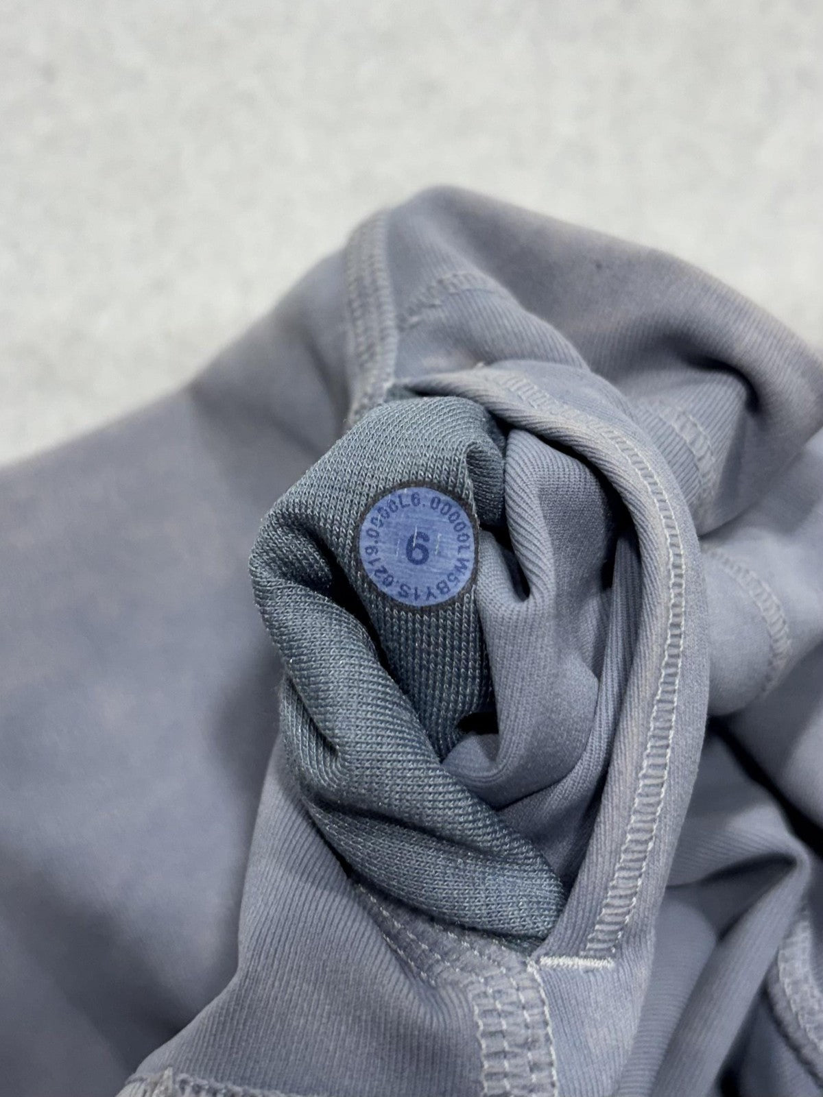 Lululemon Leggings Womens 6 Gray High Rise 27.5" Inseam Ankle Yoga Stretch Knit