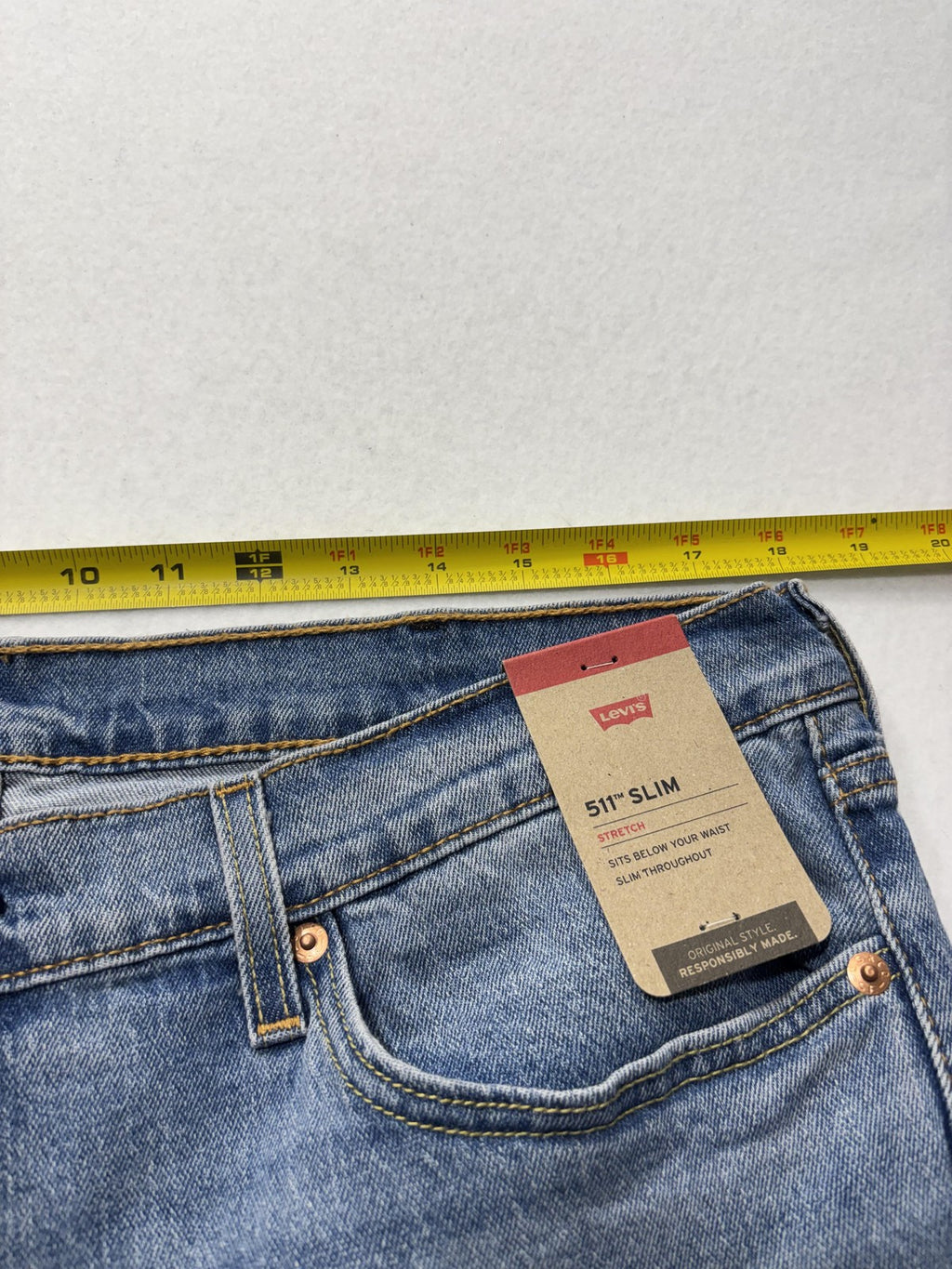 Levi's 511 Slim Jeans Mens 38x32 Blue Medium Wash Straight Leg Stretch Denim