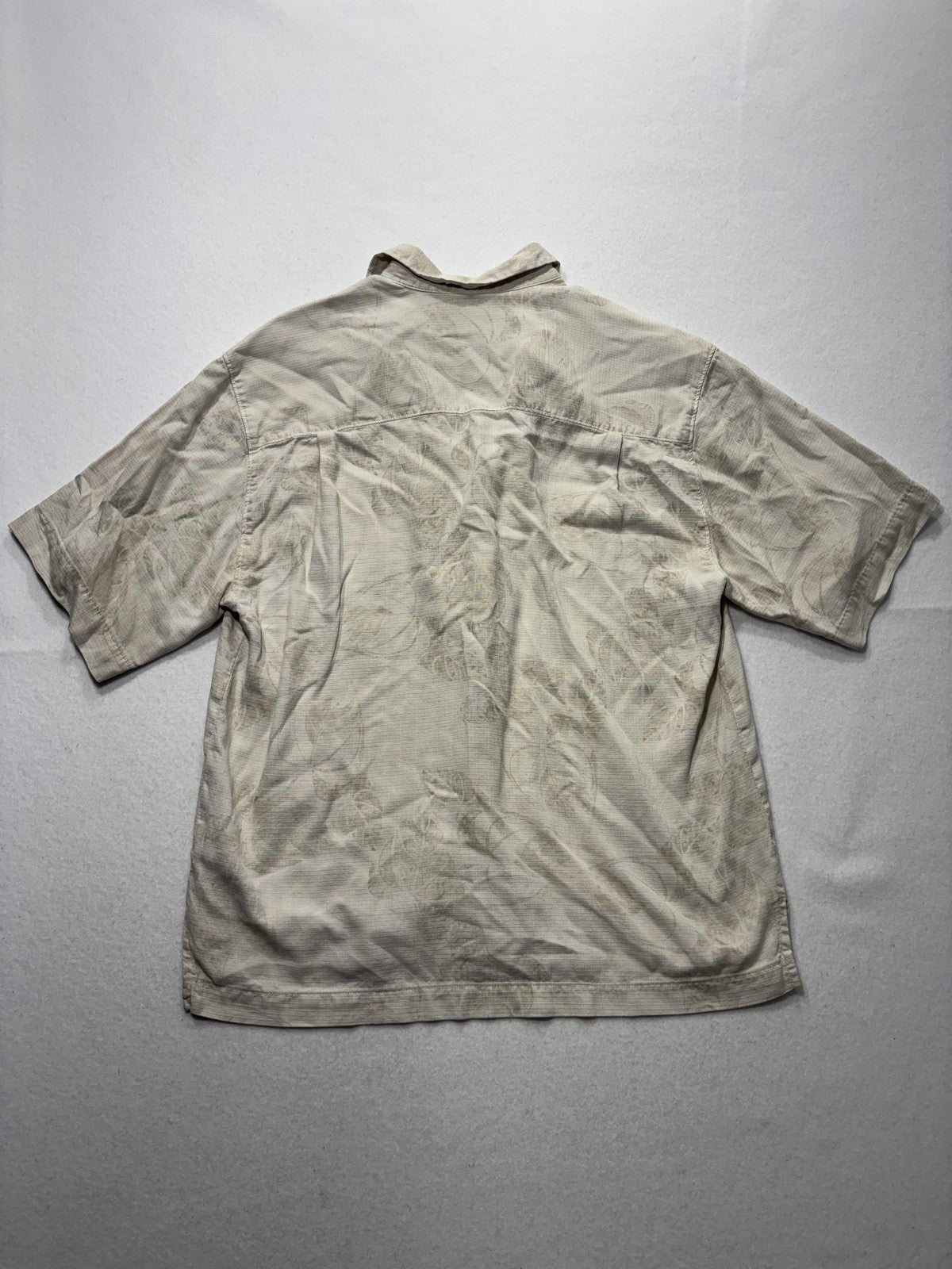 Tommy Bahama Shirt Mens Medium Beige Floral Silk Short Sleeve Button Up Tropical