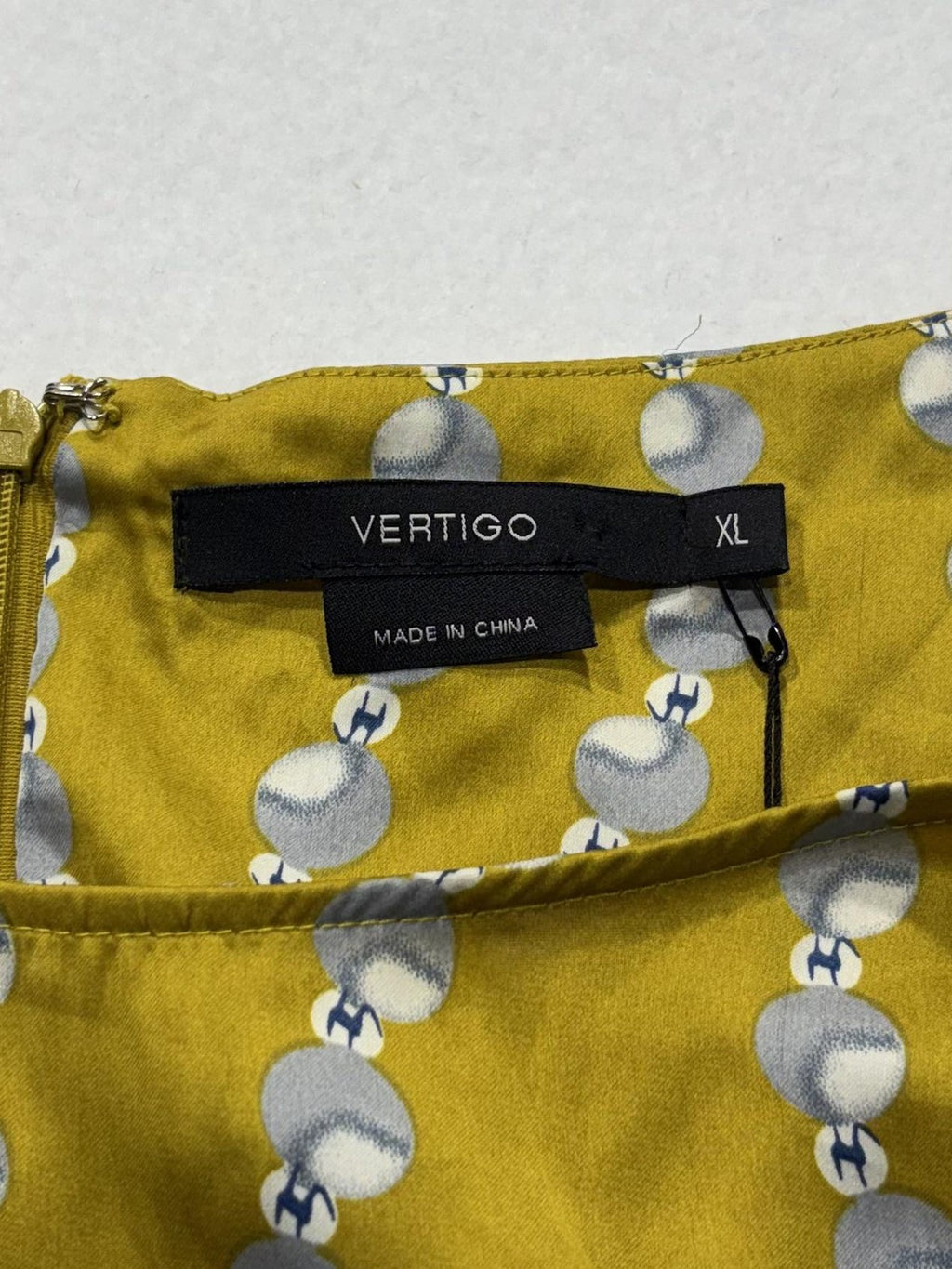 Vertigo Paris Dress Womens XL Yellow Floral Scoop Neck Kimono Sleeve Belted