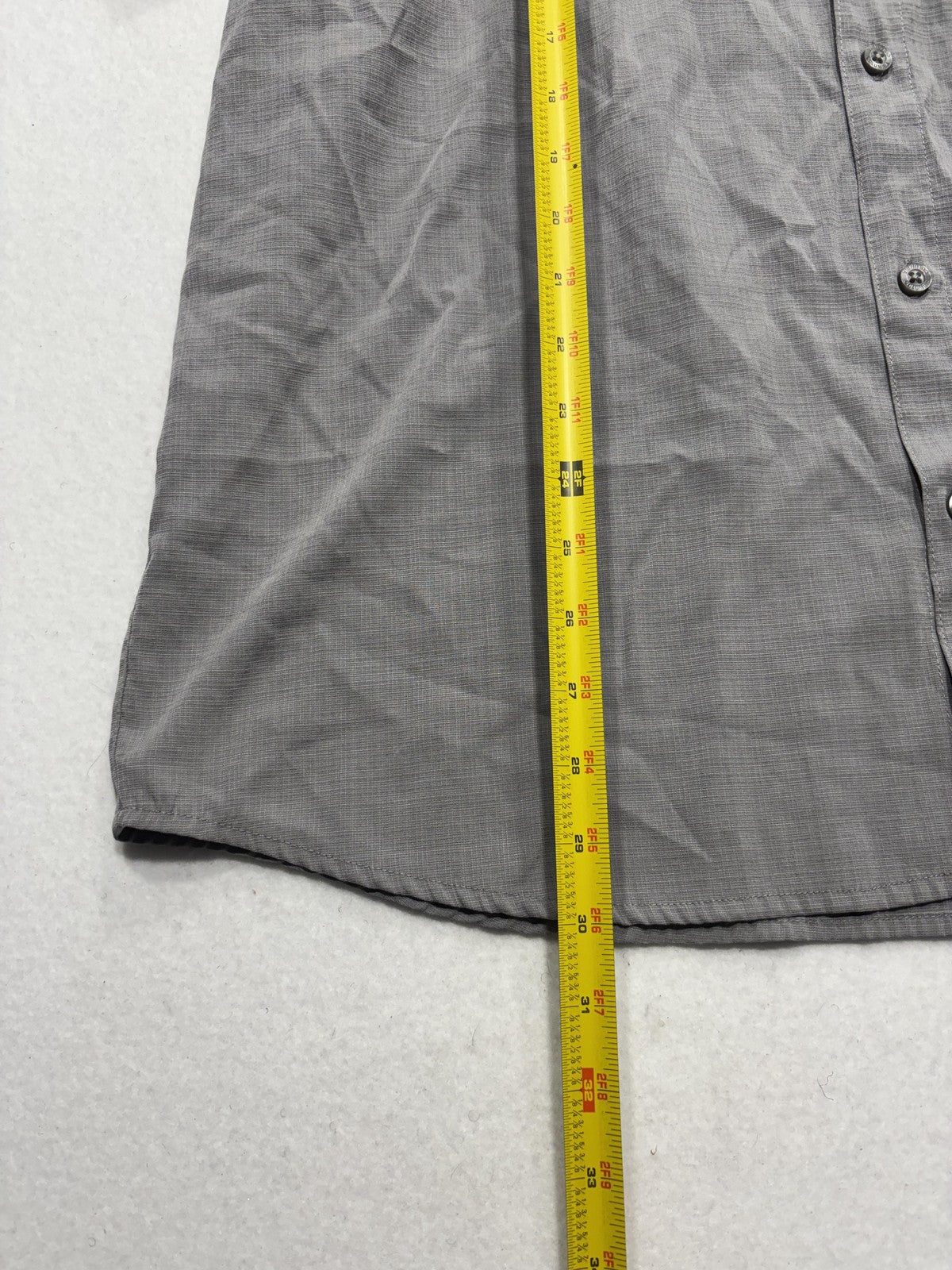 Columbia Shirt Mens XL Gray Check Short Sleeve Button Up Lightweight Casual