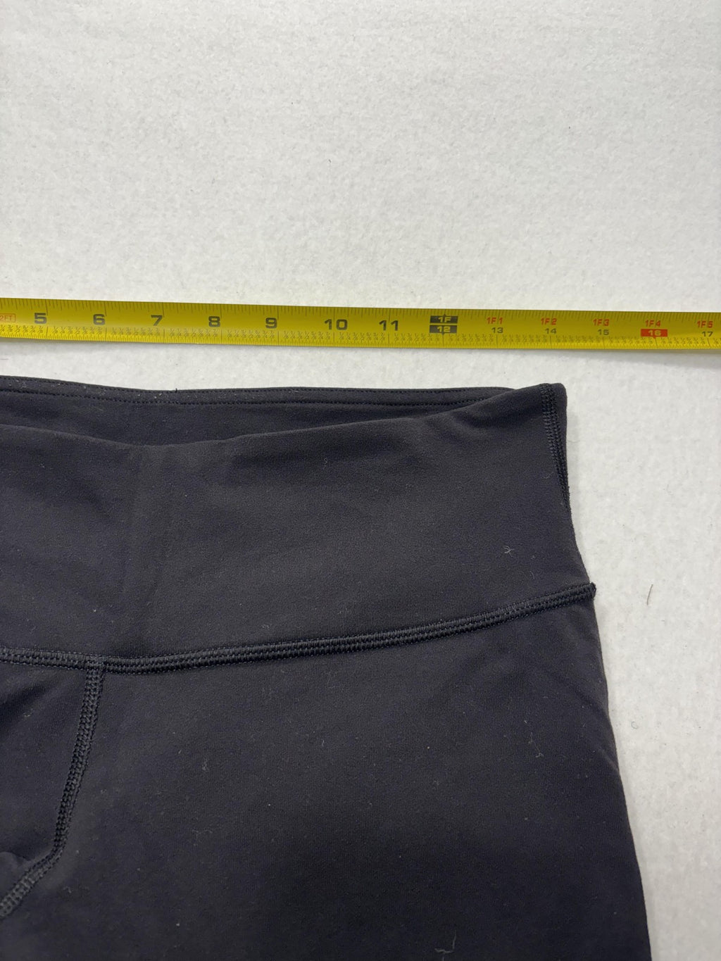 Lululemon Leggings Womens 8 Black 21" Inseam Capri Yoga Stretch Athletic Pants