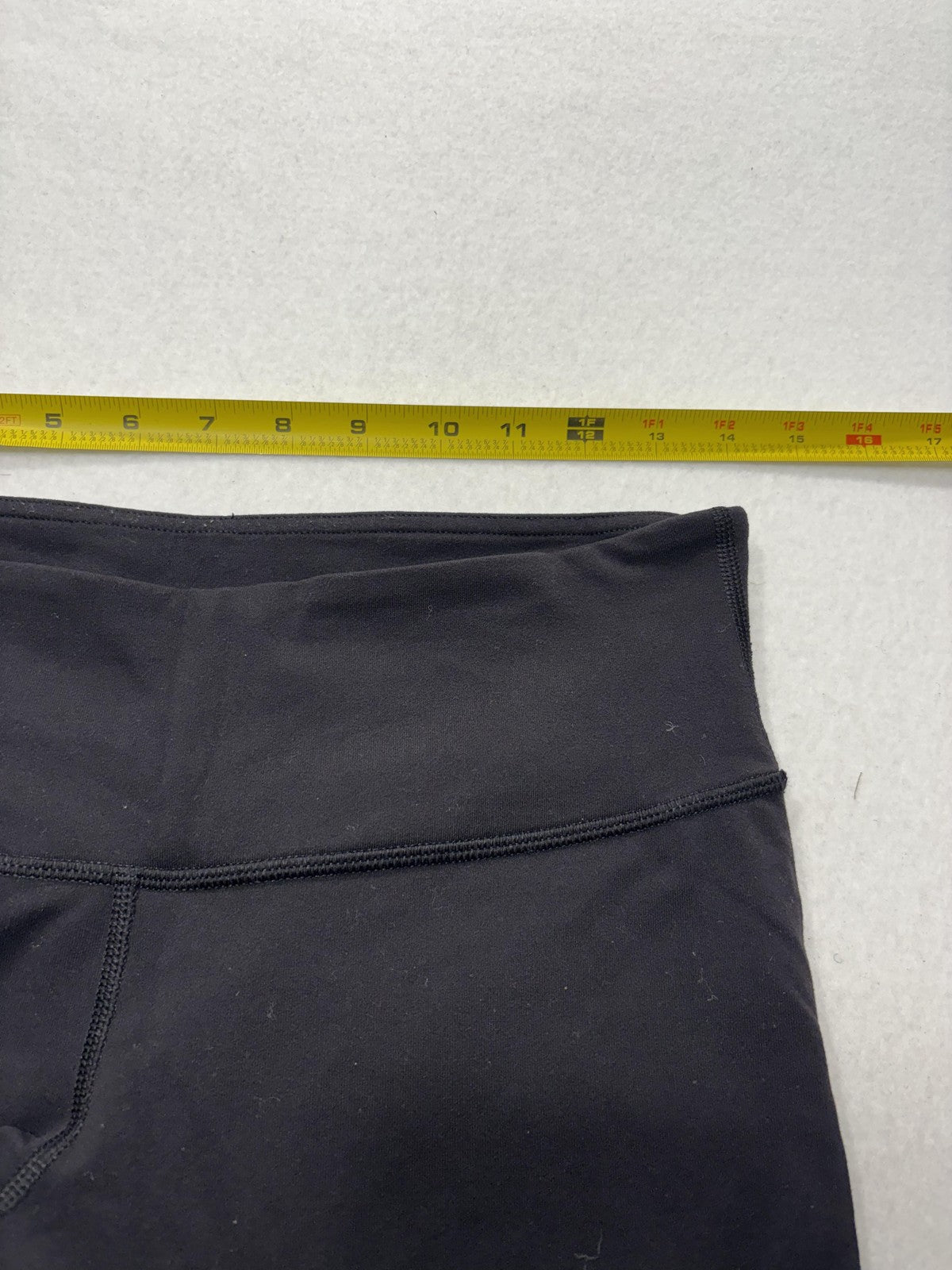 Lululemon Leggings Womens 8 Black 21" Inseam Capri Yoga Stretch Athletic Pants