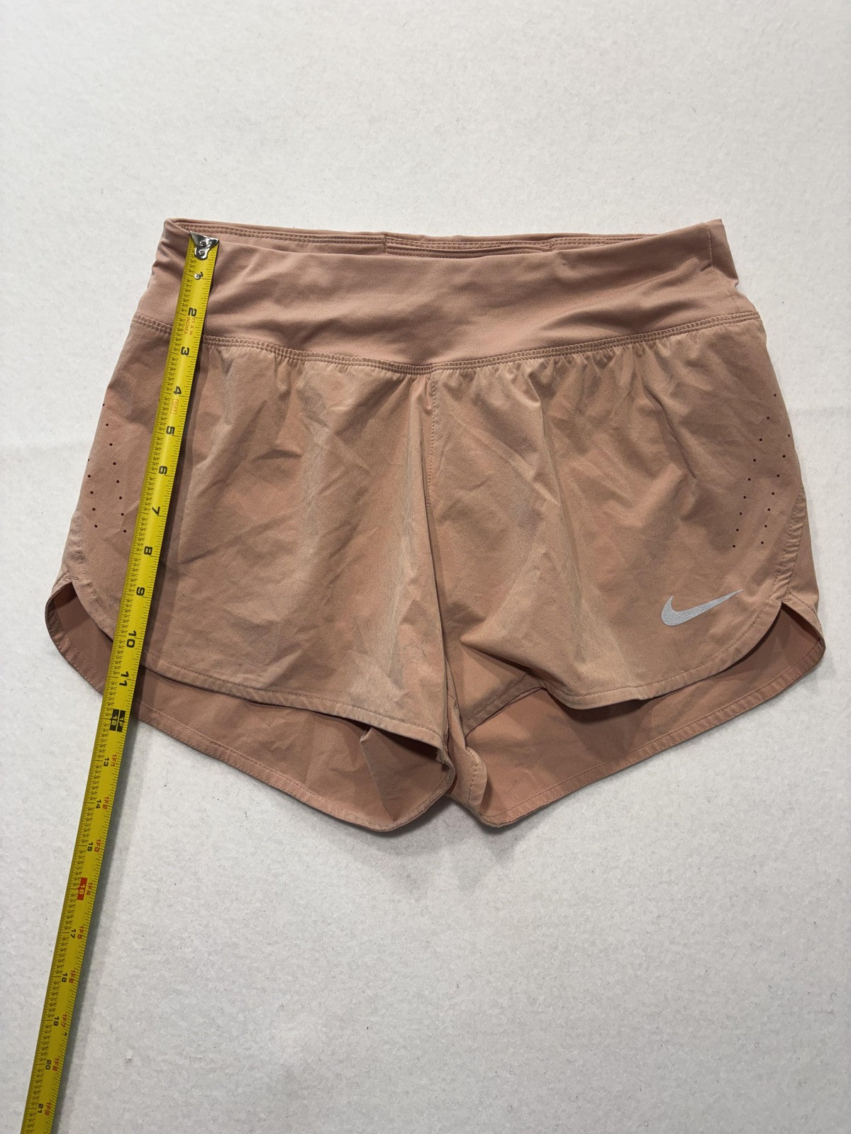 Nike Running Shorts Womens Medium Brown Dri-FIT Lined Zip Pocket Lightweight