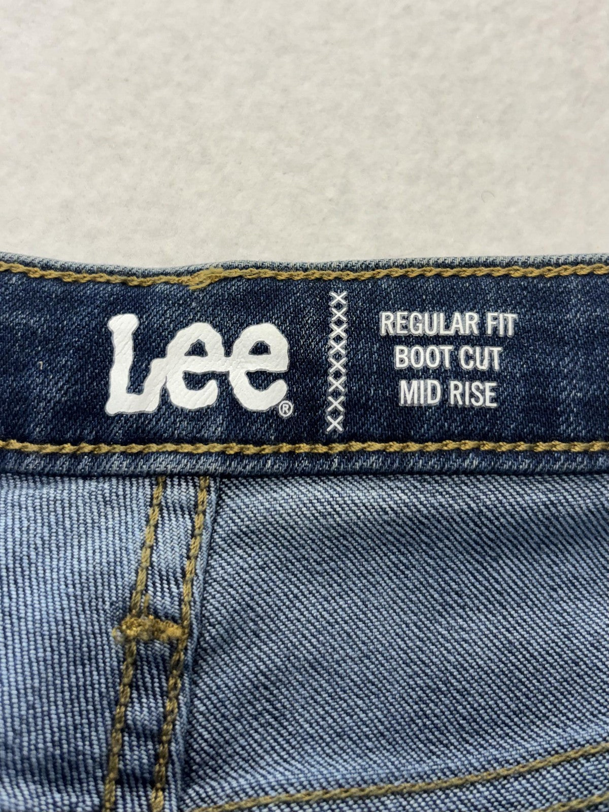 Lee Jeans Womens 14P Blue Medium Wash Mid Rise Bootcut Regular Stretch 33x29