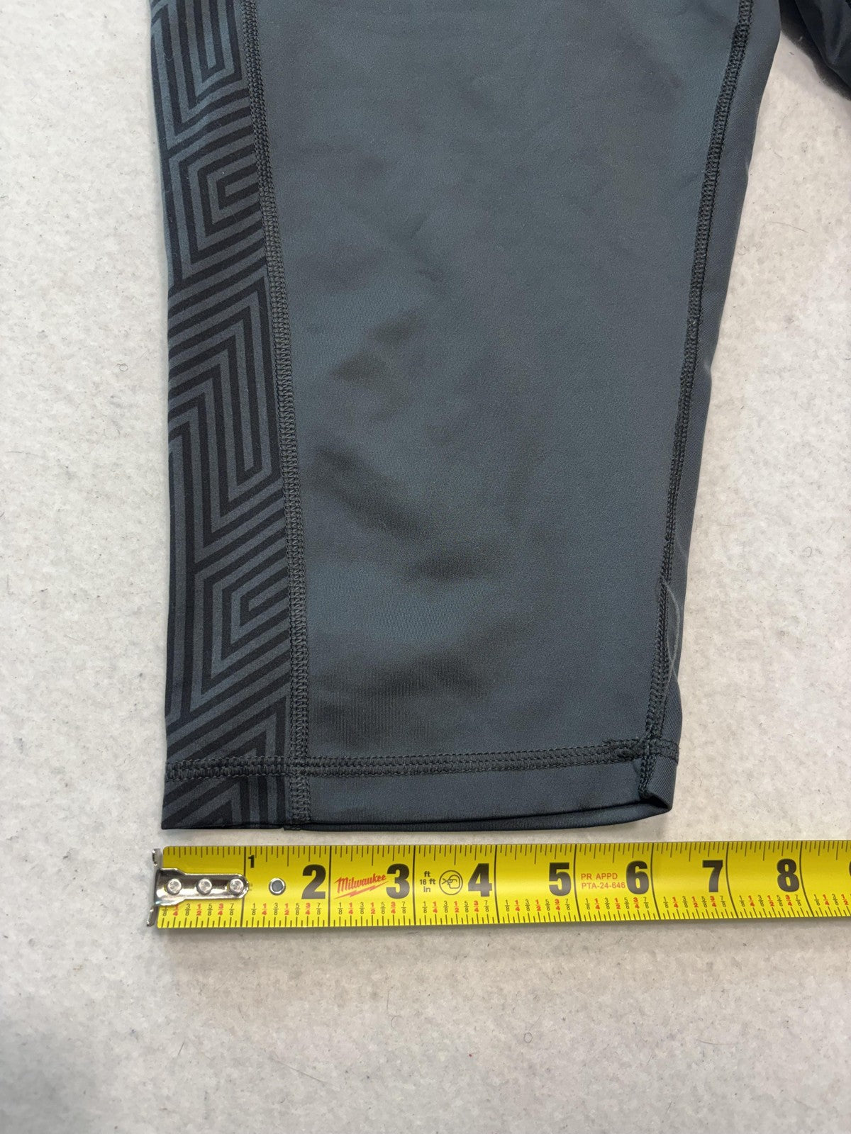 Adidas Leggings Mens XL Gray Techfit Compression 3/4 Length Athletic Running