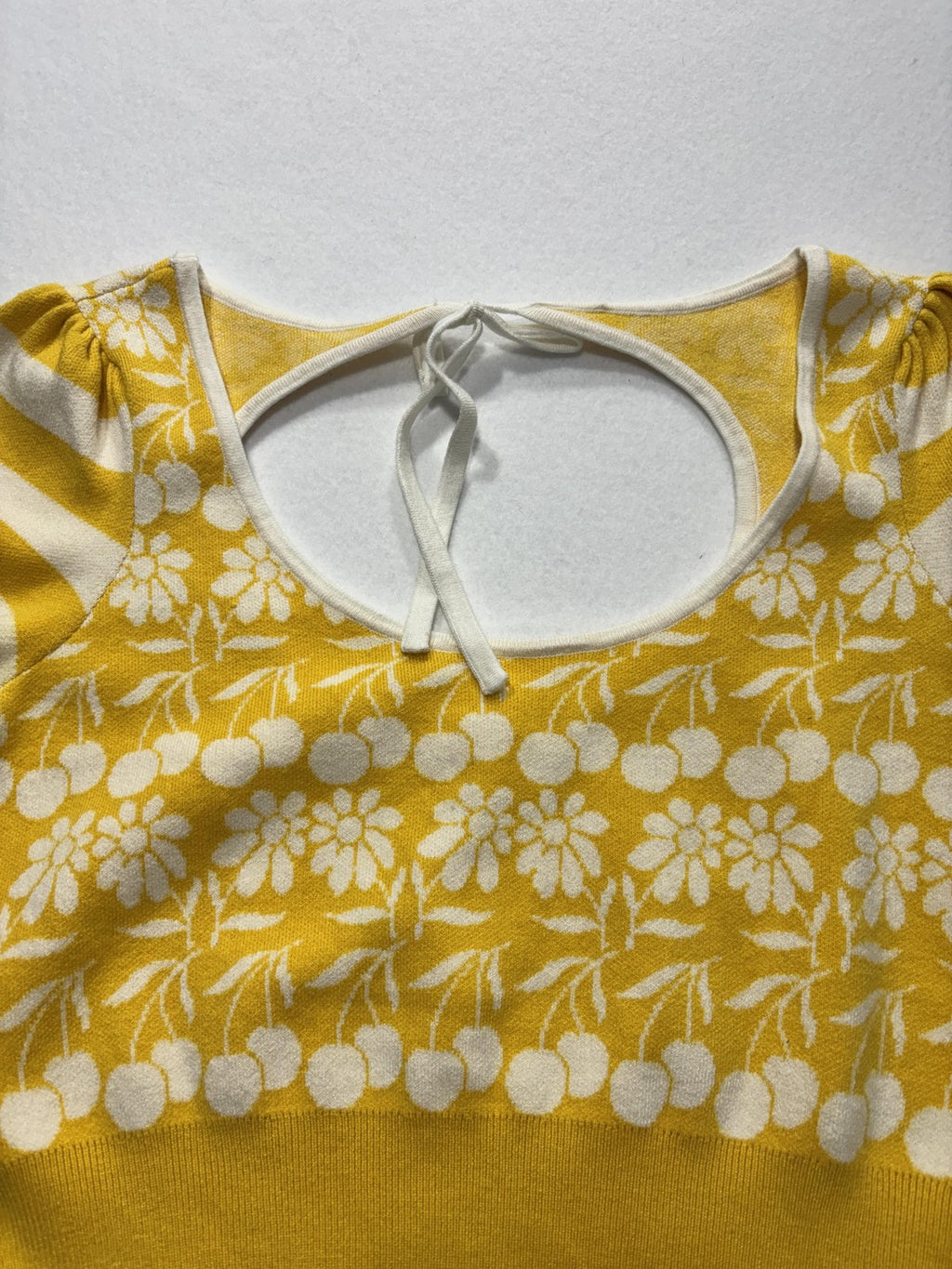 Maeve Sweater Womens Medium Yellow Floral Puff Sleeve Scoop Neck Tie Back Crop