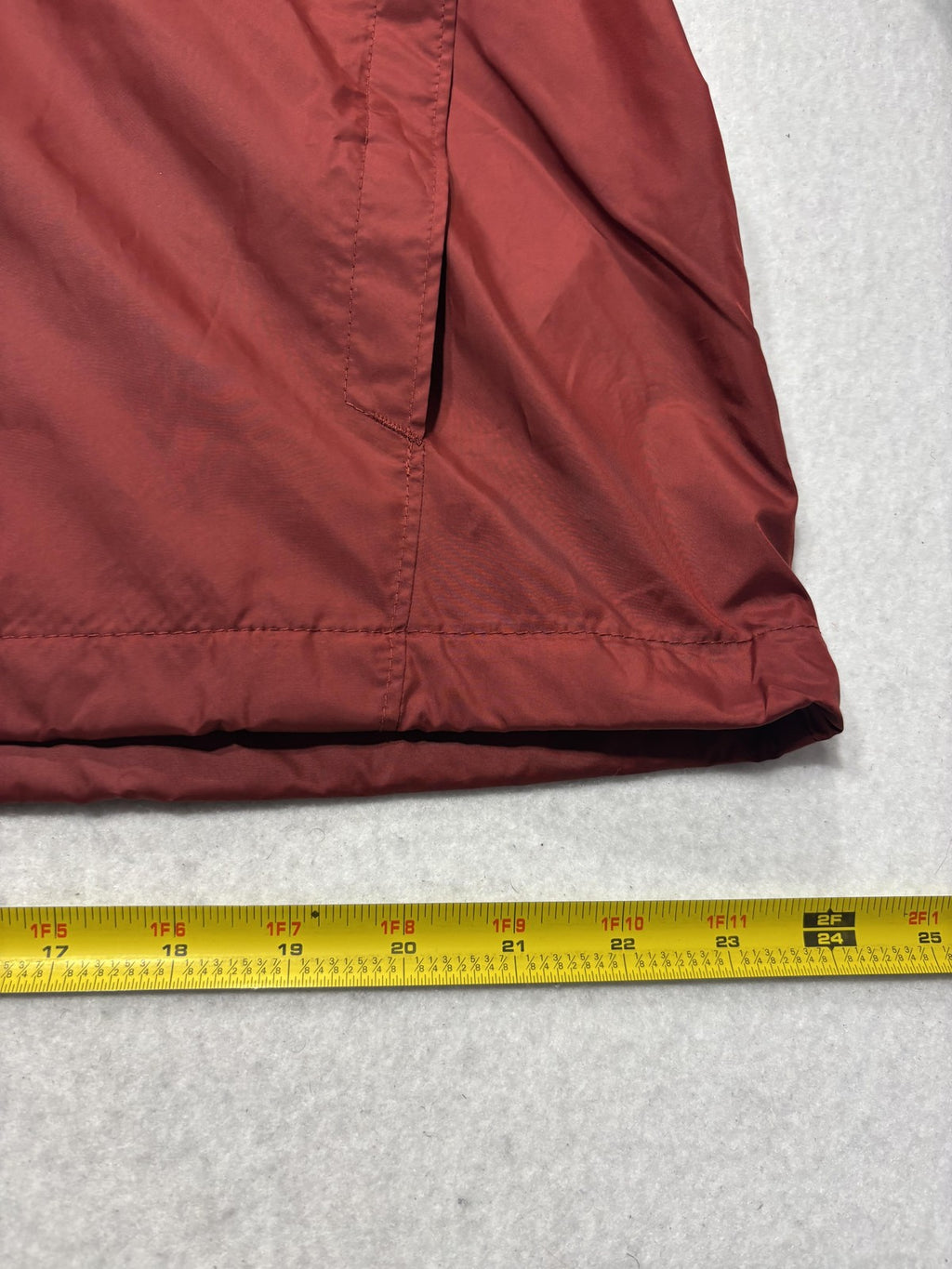 Columbia Windbreaker Jacket Mens Large Red Hooded Full Zip Lightweight KM3973