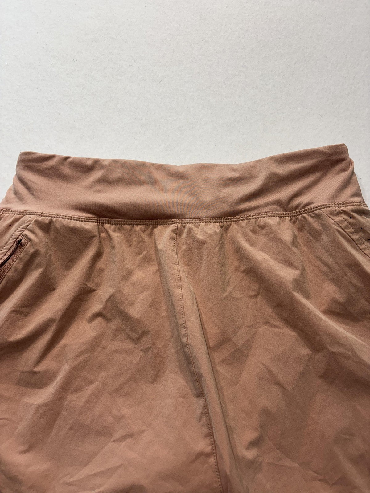 Nike Running Shorts Womens Medium Brown Dri-FIT Lined Zip Pocket Lightweight