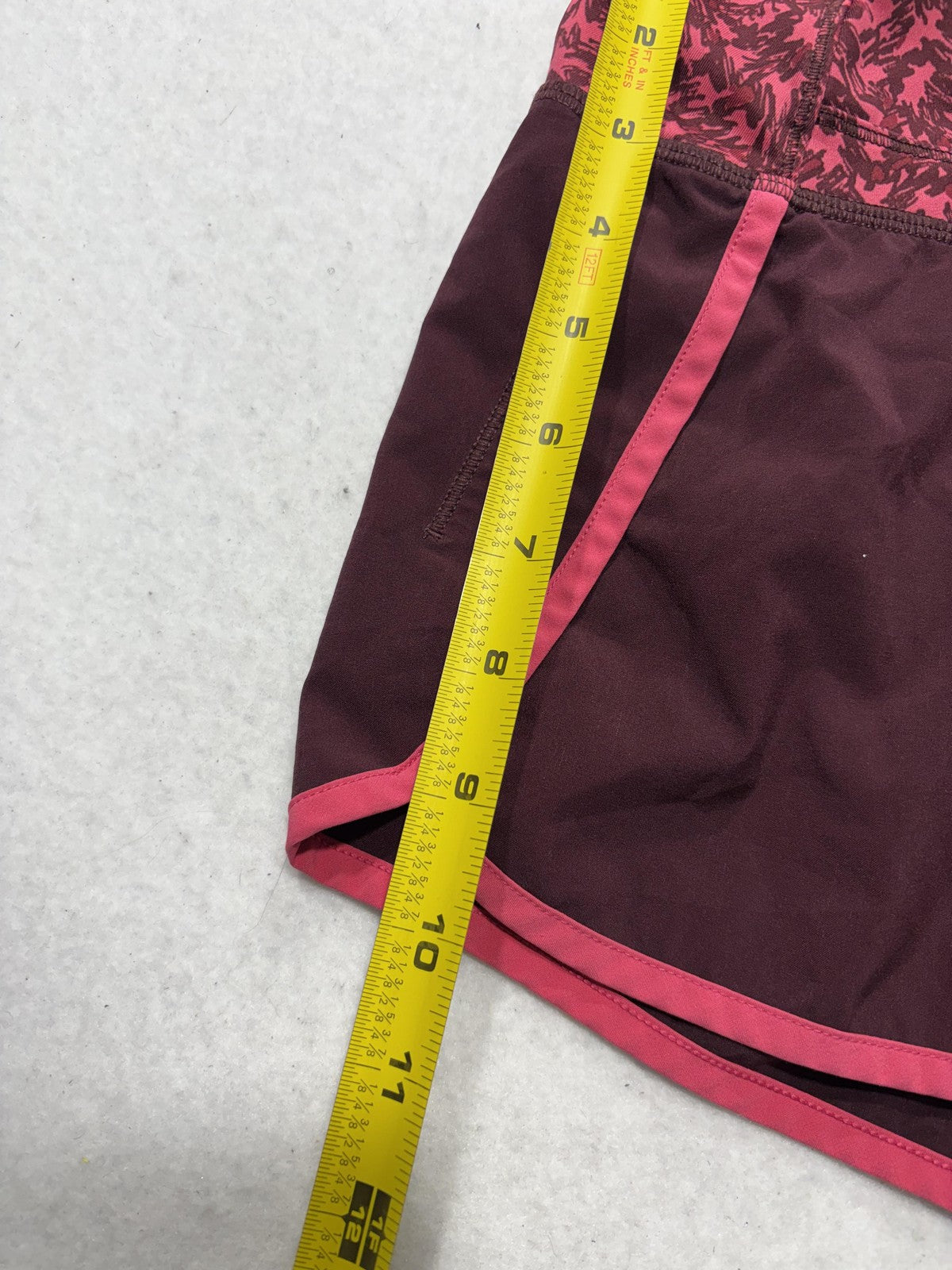 Lululemon Running Shorts Womens 6 Purple 3" Inseam Zip Pocket Lined Athletic