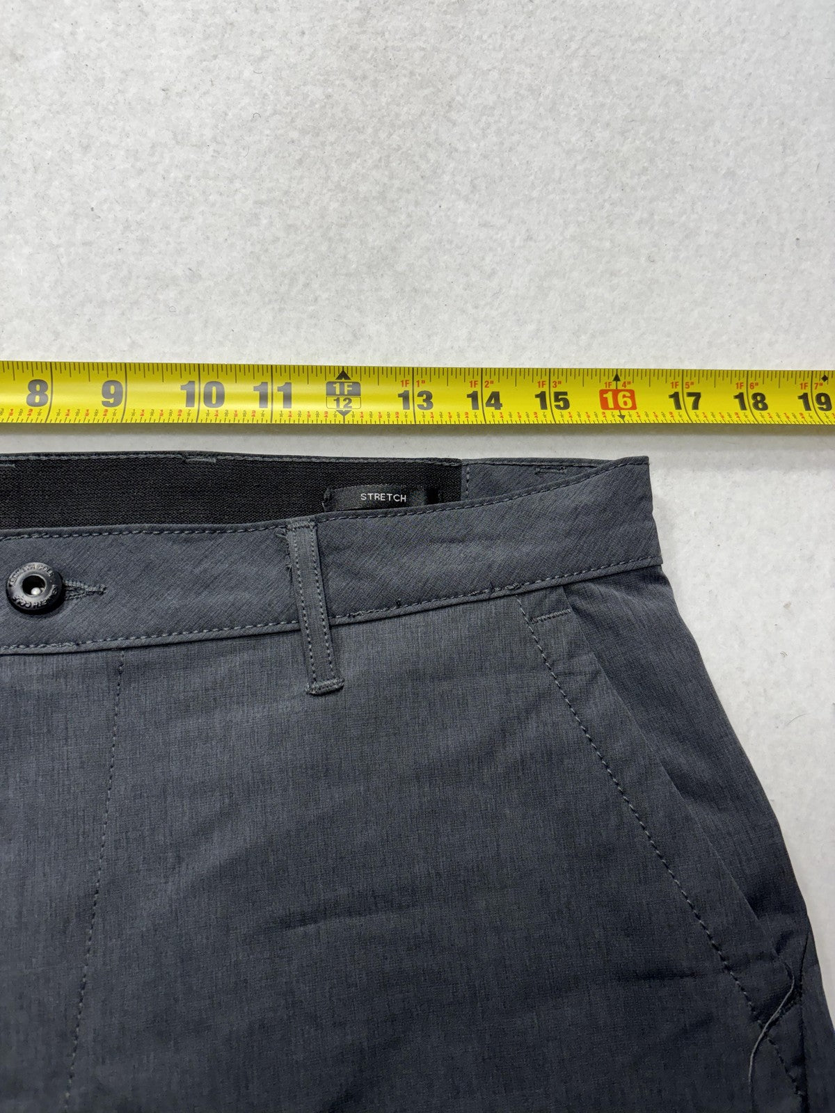 Kenneth Cole New York Chino Shorts Mens 32 Gray 9" Inseam Stretch Casual Summer