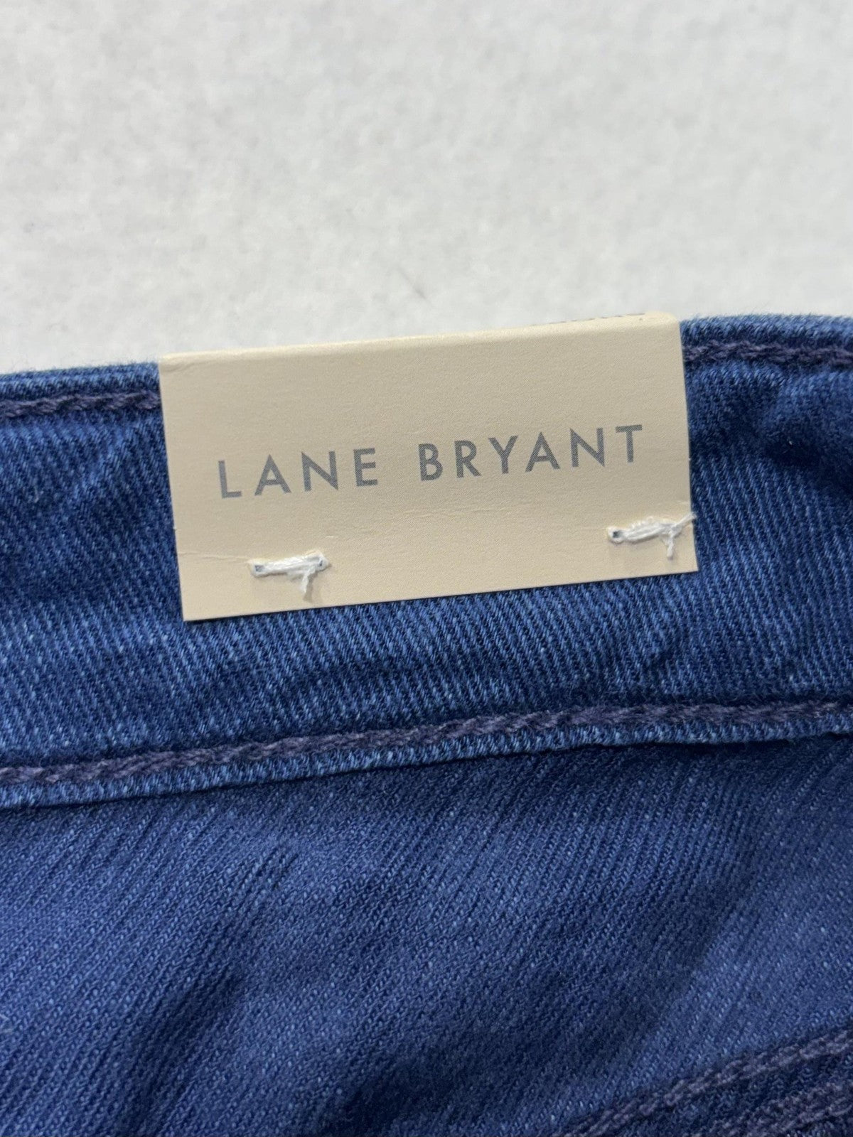 Lane Bryant Shorts Womens 24 Blue Denim Mid Rise Floral Tropical Cut Off