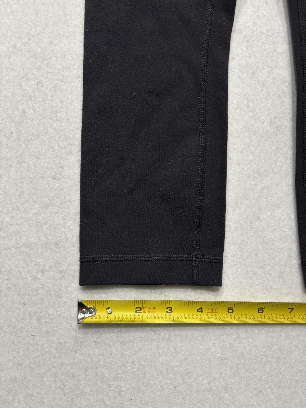 Lululemon Leggings Womens 2 Black High Rise 22" Inseam Cropped Yoga Stretch