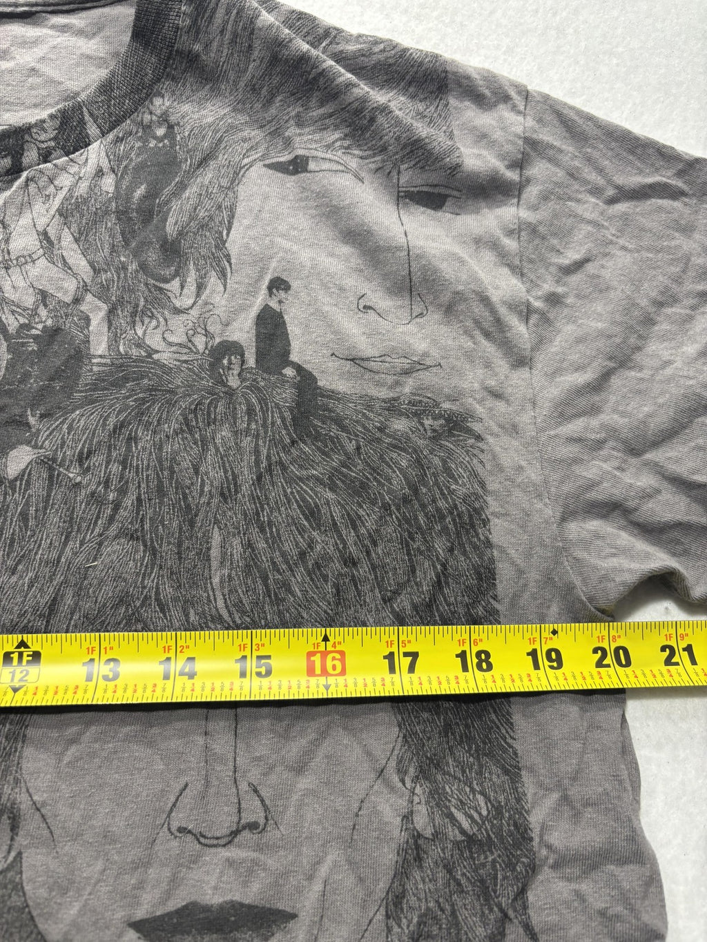 The Beatles Shirt Mens Large Gray Revolver Album Graphic Tee 2022 Rock Band