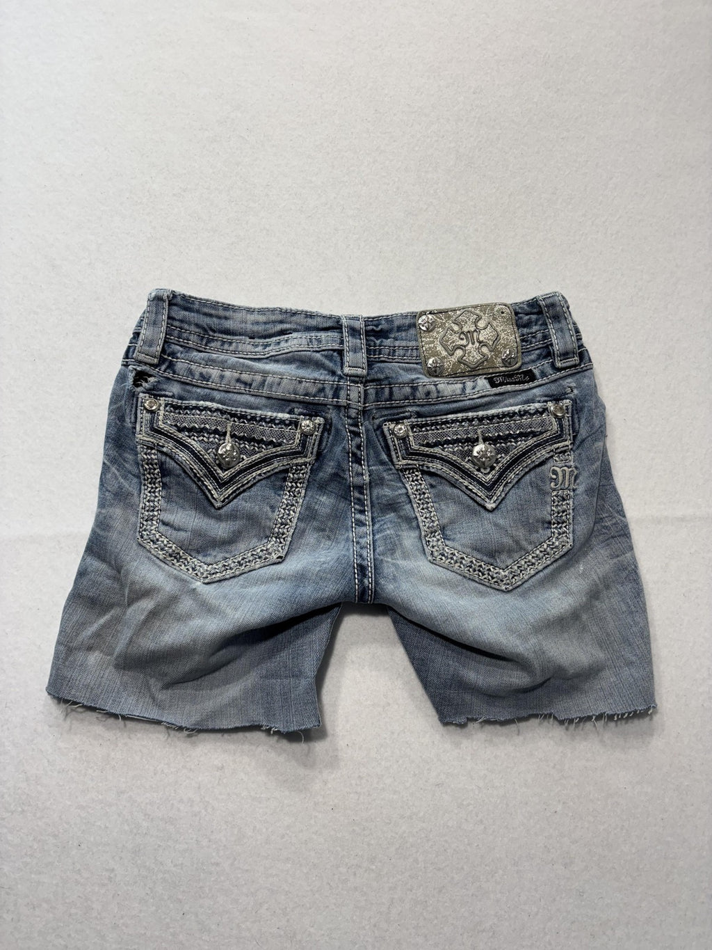 Miss Me Signature Shorts Womens 24 Blue Cut Off Raw Hem Embroidered Denim