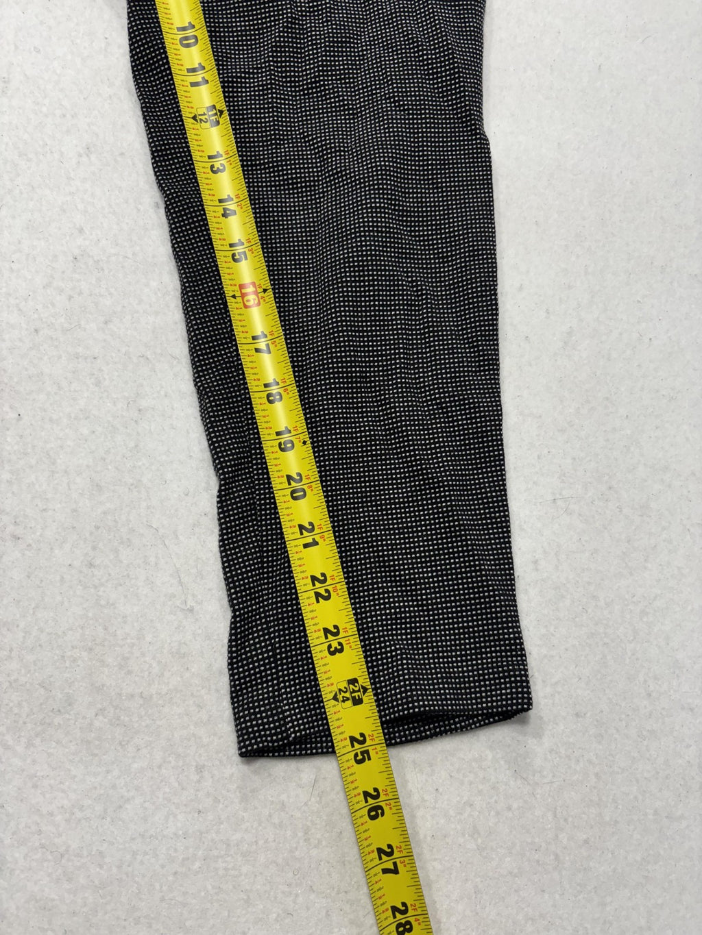 Nine West Dress Pants Womens Small Black Check Crop Tapered Knit Stretch