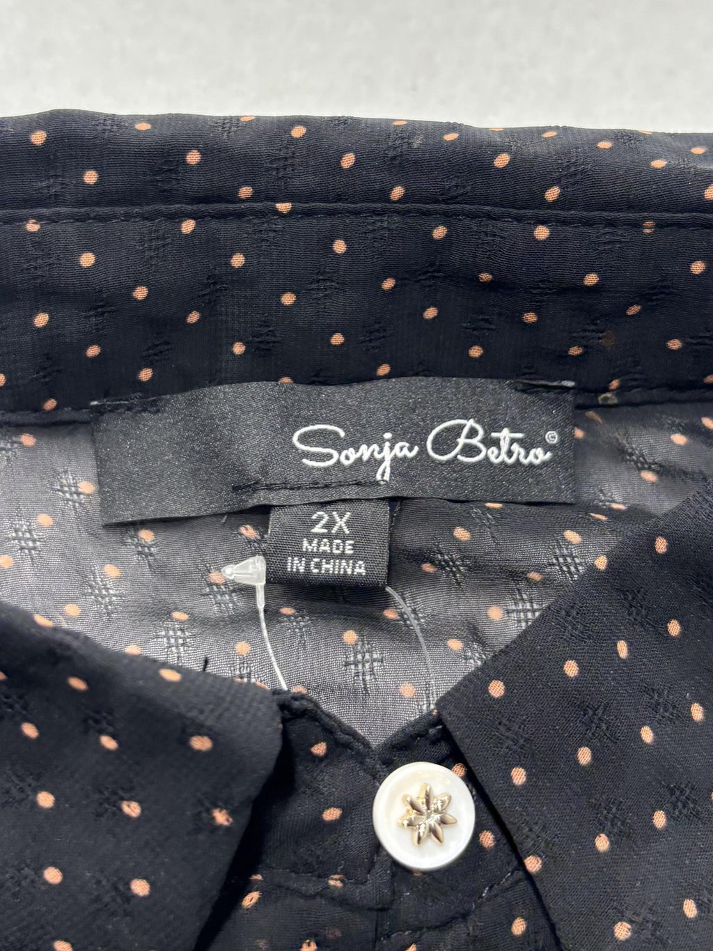 Sonja Betro Blouse Womens 2X Plus Black Polka Dot Ruffle Sleeve Sheer Chiffon