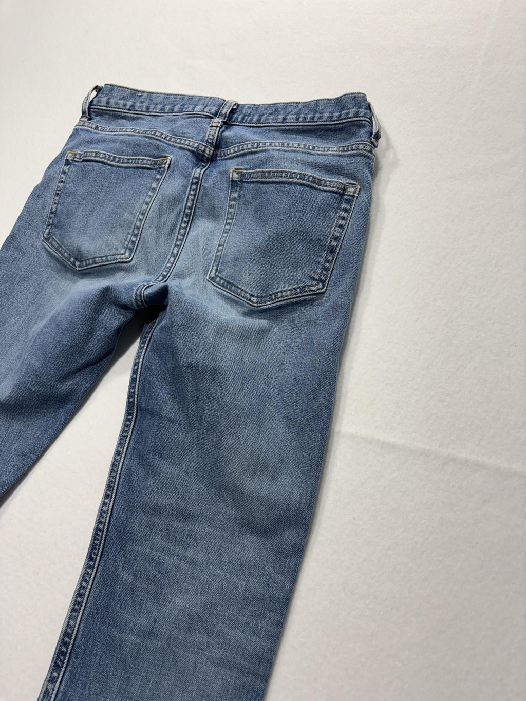 Everlane Jeans Womens 29 Blue Medium Wash Straight Leg Mid Rise Stretch 29x27.5