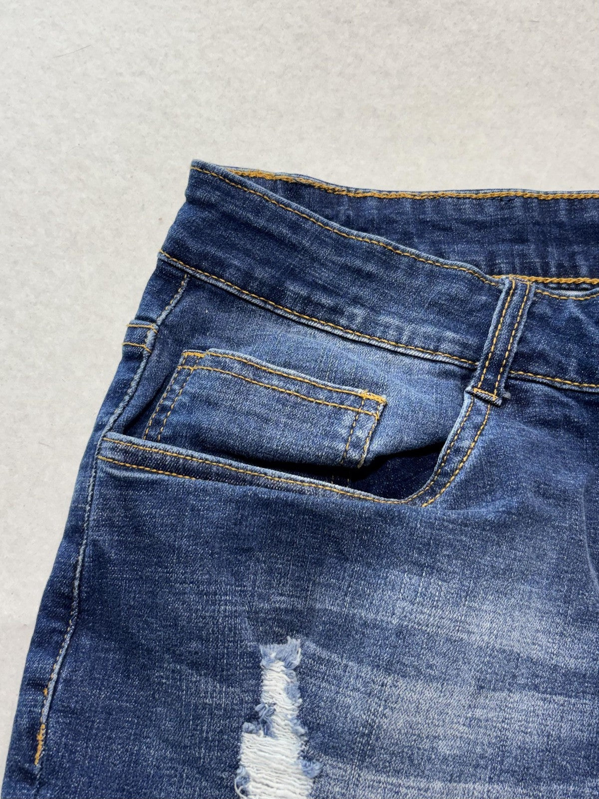 GINGTTO Bermuda Shorts Mens 34 Blue Denim 11" Inseam Distressed Slim 5-Pocket