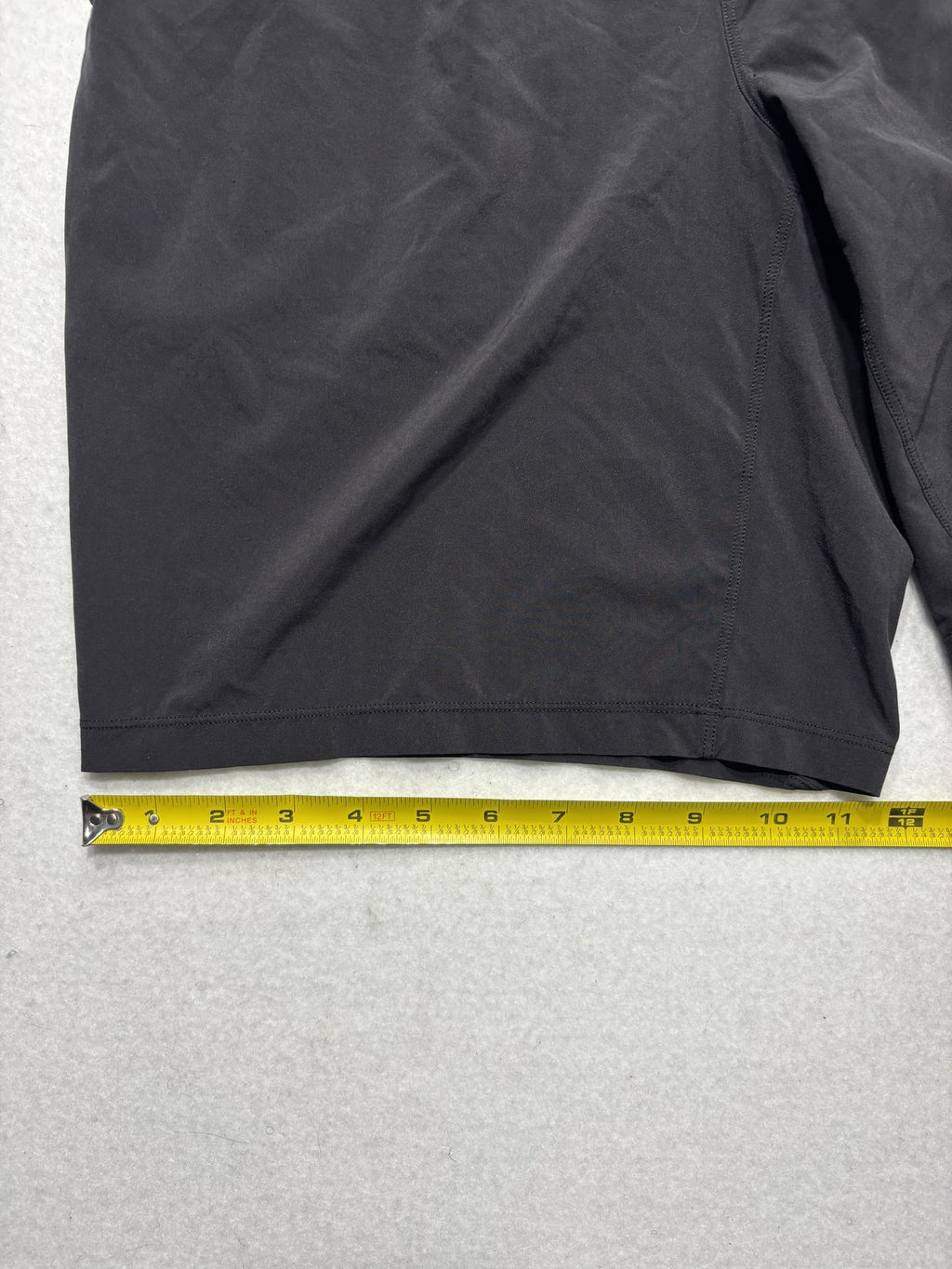 Lululemon Shorts Mens Medium Black 9" Inseam Running Quick Dry Athletic Training