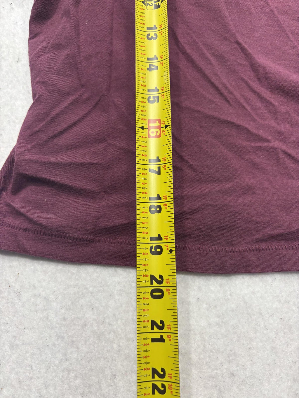 Universal Thread Shirt Womens Medium Purple Crew Neck Short Sleeve Cropped Tee