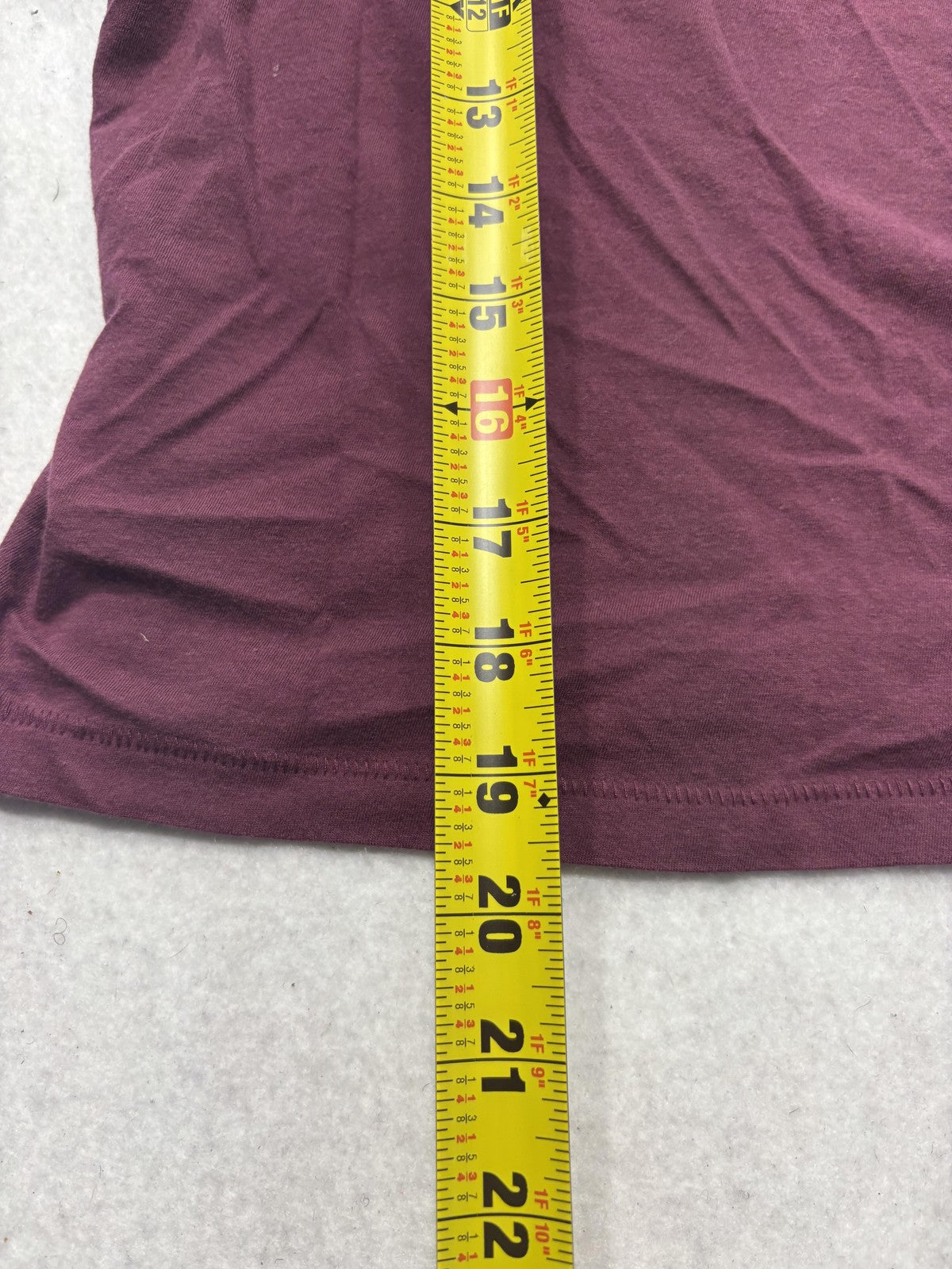 Universal Thread Shirt Womens Medium Purple Crew Neck Short Sleeve Cropped Tee