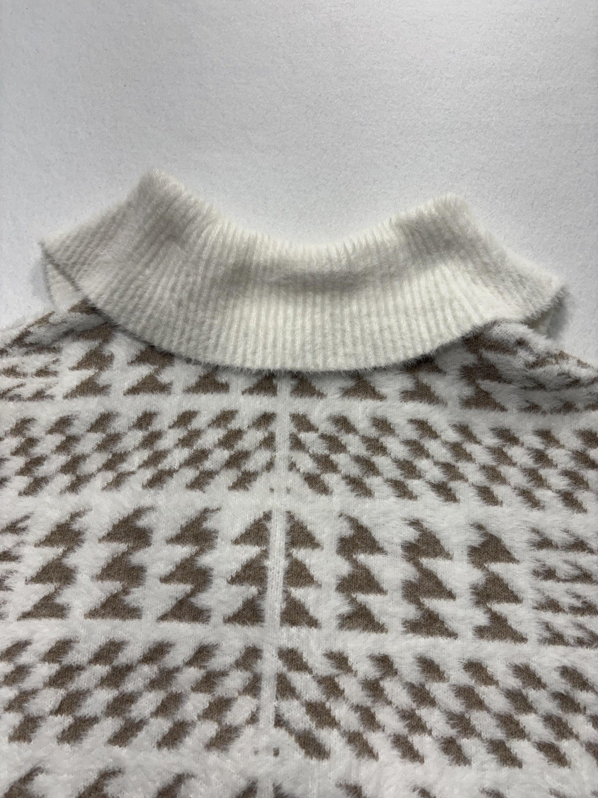 Marc New York Sweater Womens XL White Full Zip Mock Neck Geometric Pattern Knit