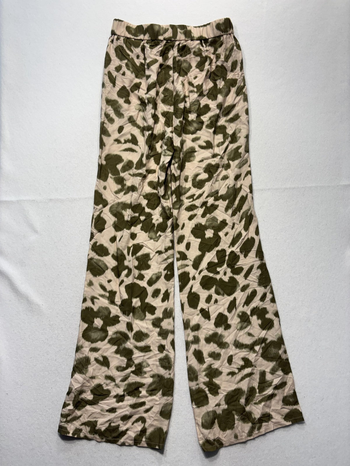 Luisa Cerano Dress Pants Womens 4 Pink Green Animal Print Wide Leg Pull On