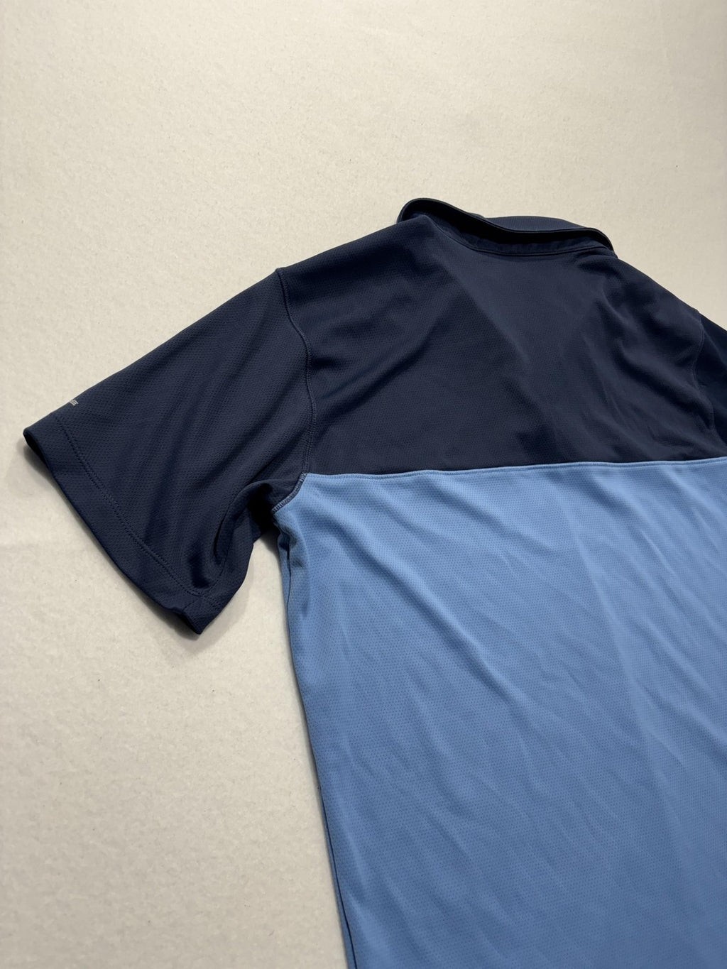 Columbia Omni-Shade Polo Shirt Mens Medium Blue Colorblock Golf UV Protection