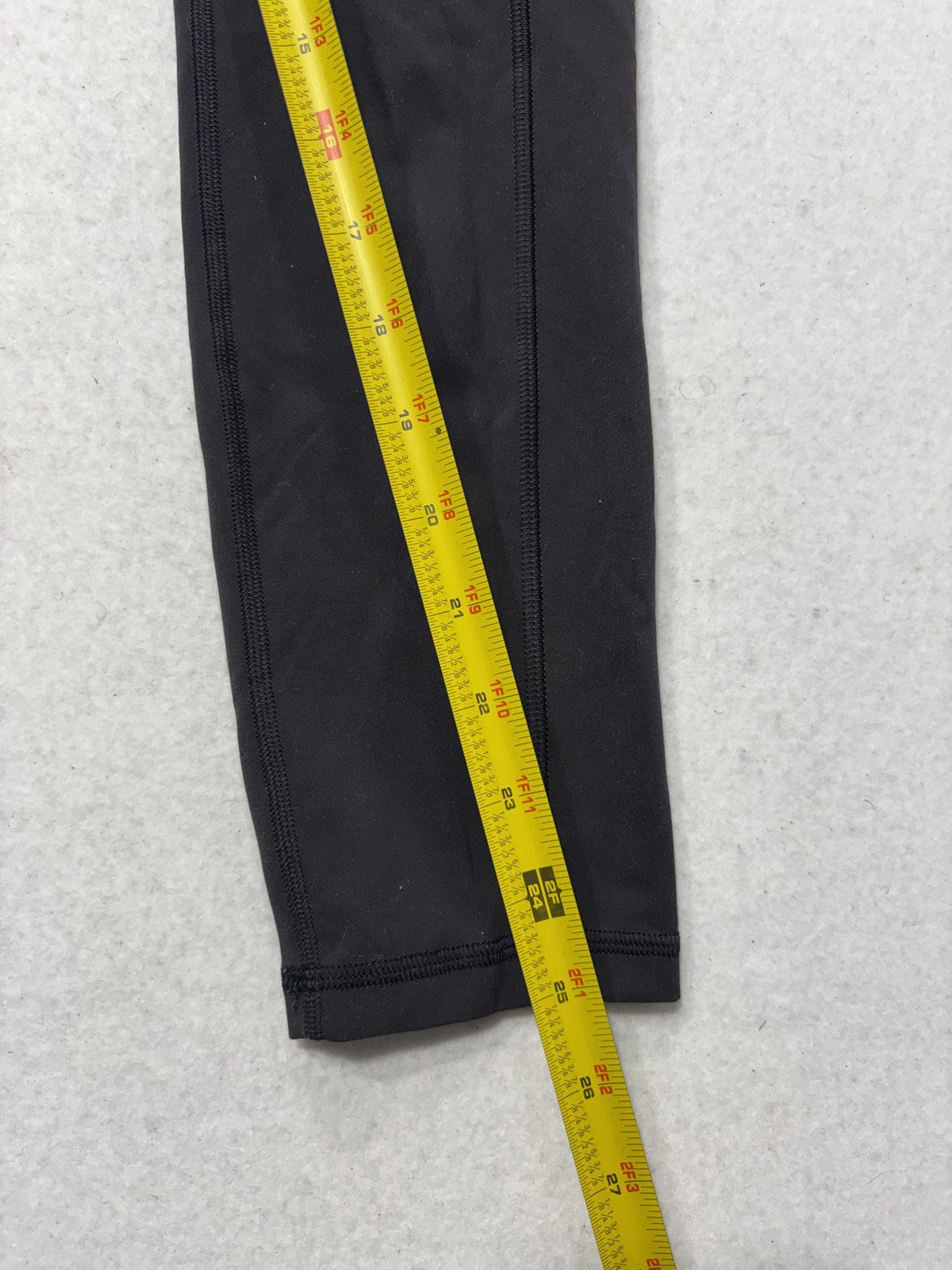 Lululemon Leggings Womens 6 Black High Rise 24.5" Inseam Ankle Yoga Athletic