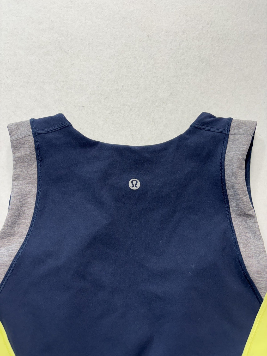 Lululemon Sports Bra Womens 10 Blue Gray Yellow Colorblock Medium Support