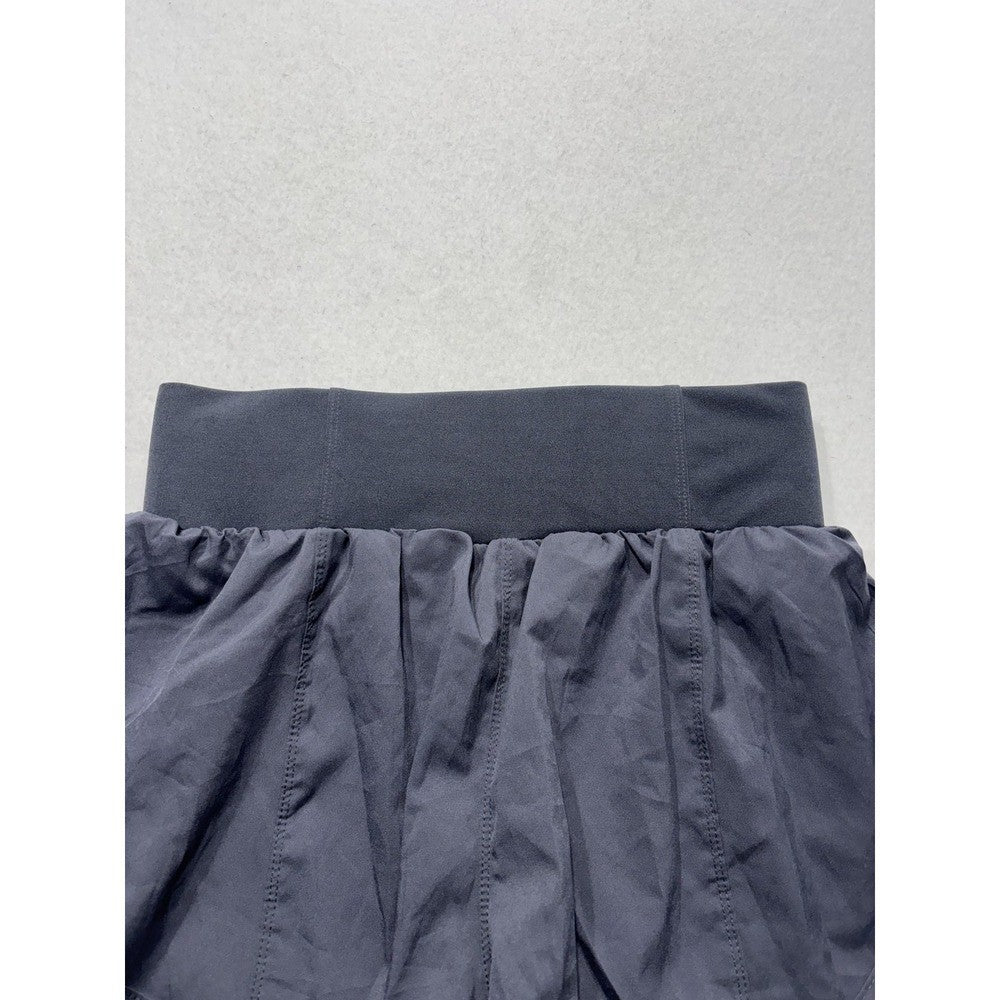 Lululemon Gray High Rise Running Shorts Womens 6 Zip Pocket 2.5" Inseam LWSDS