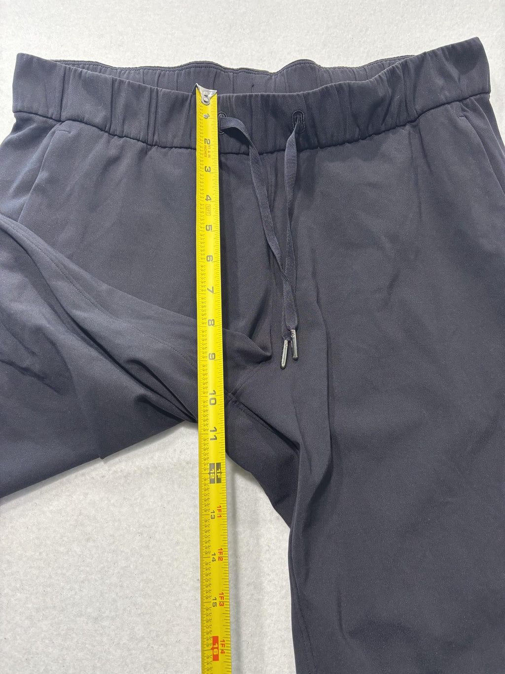 Lululemon Pants Womens 8 Black Cropped Elastic Waist Drawstring Athletic Lounge