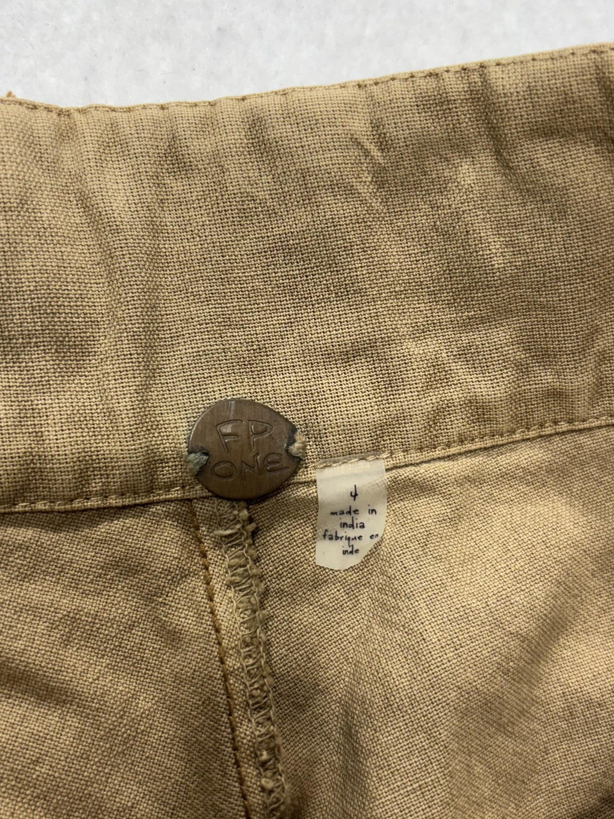 FP One Shorts Womens 4 Beige Chino Twill Belted Raw Hem Pleated Relaxed Fit