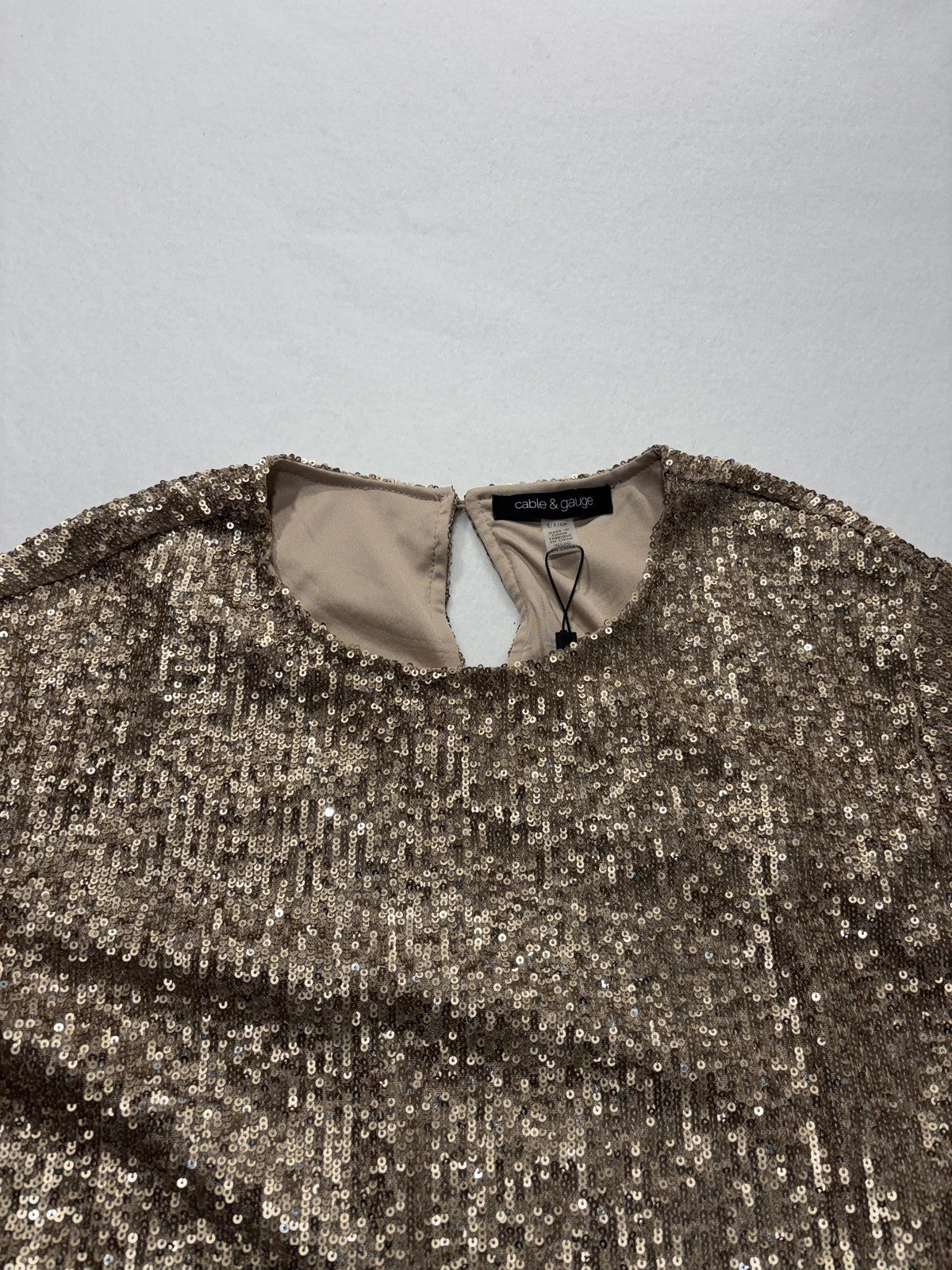 Cable & Gauge Blouse Womens Small Gold Sequin Short Sleeve Party Cocktail Top