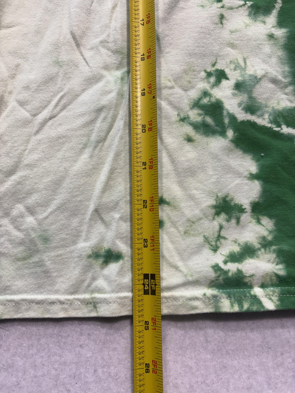 Buc-ee's Shirt Mens Medium Green Tie Dye The Paddy St Patricks Day Graphic Tee