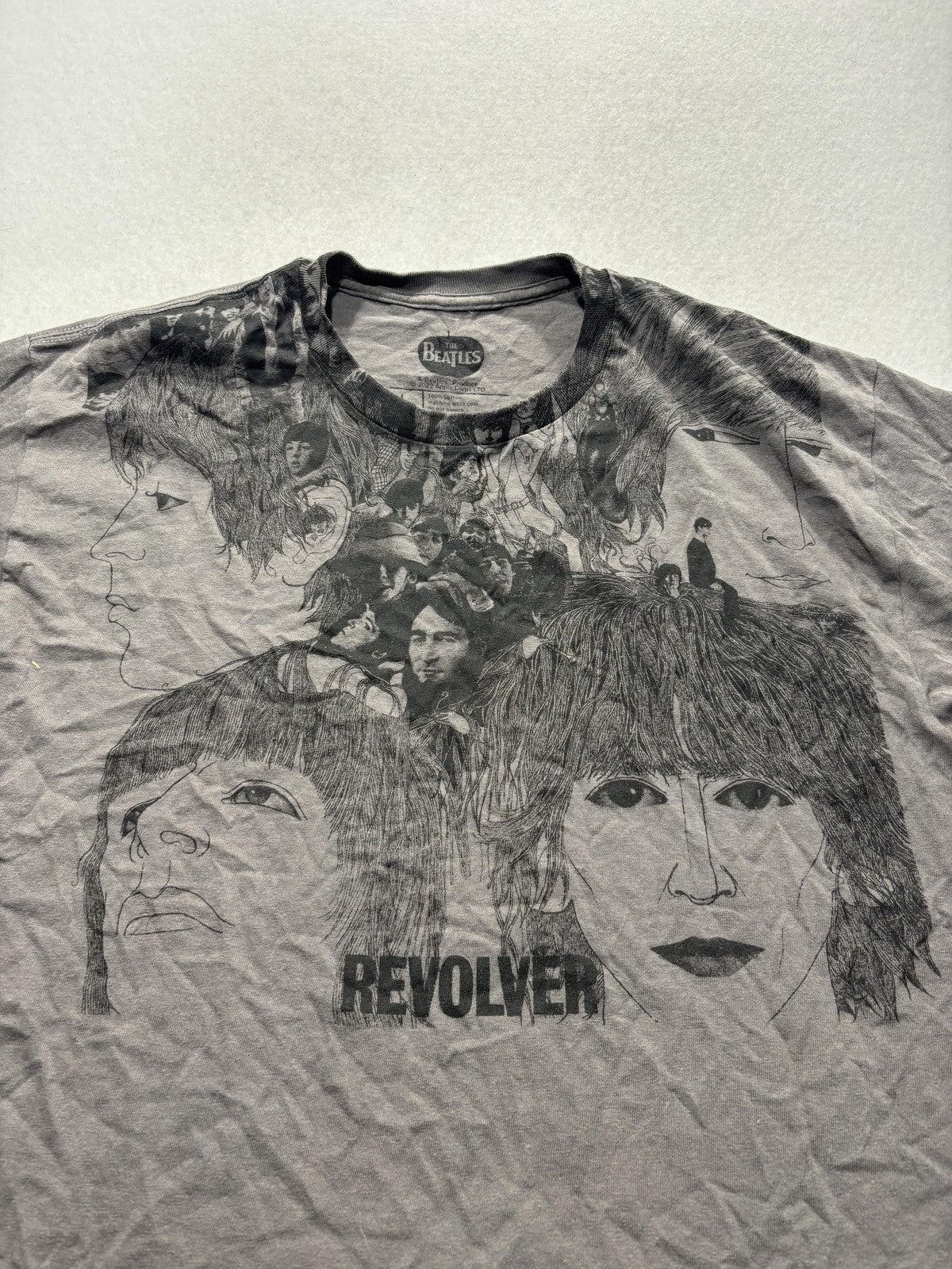 The Beatles Shirt Mens Large Gray Revolver Album Graphic Tee 2022 Rock Band