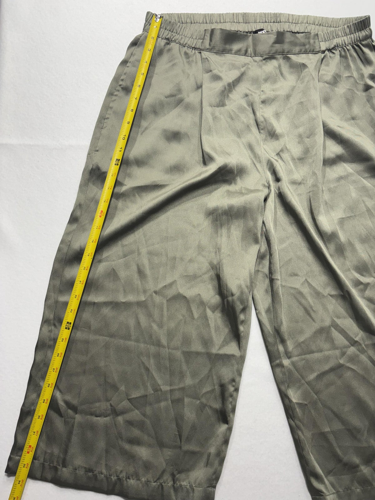 DKNY Pants Womens XL Green Satin Cropped Wide Leg Elastic Waist Pull On Culotte