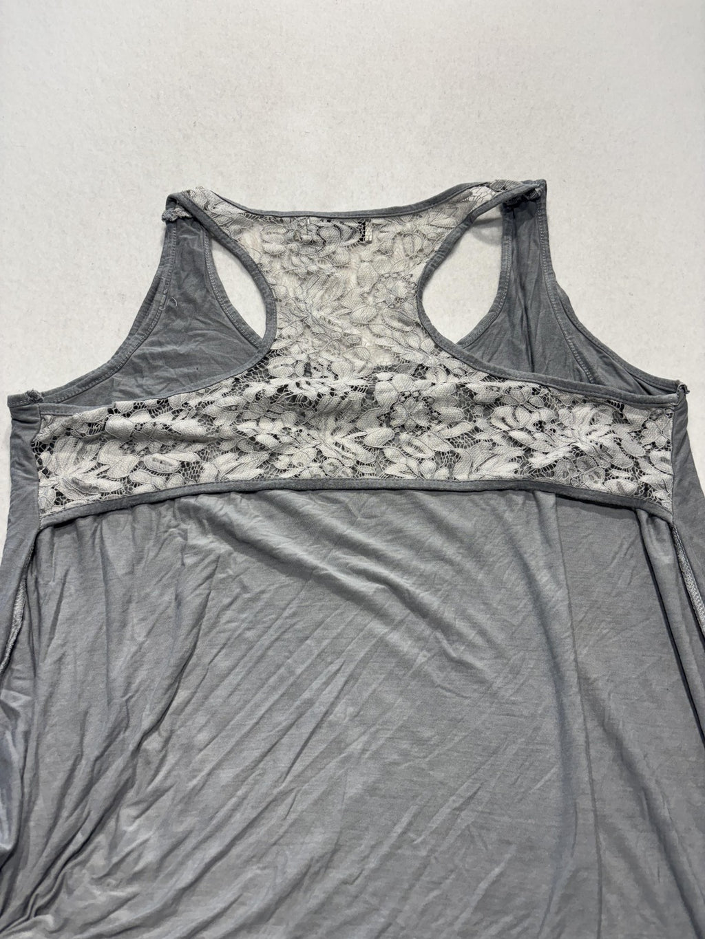 Tank Top Womens L Gray Scoop Neck Lace Racerback Knot Hem Summer Casual Stretch
