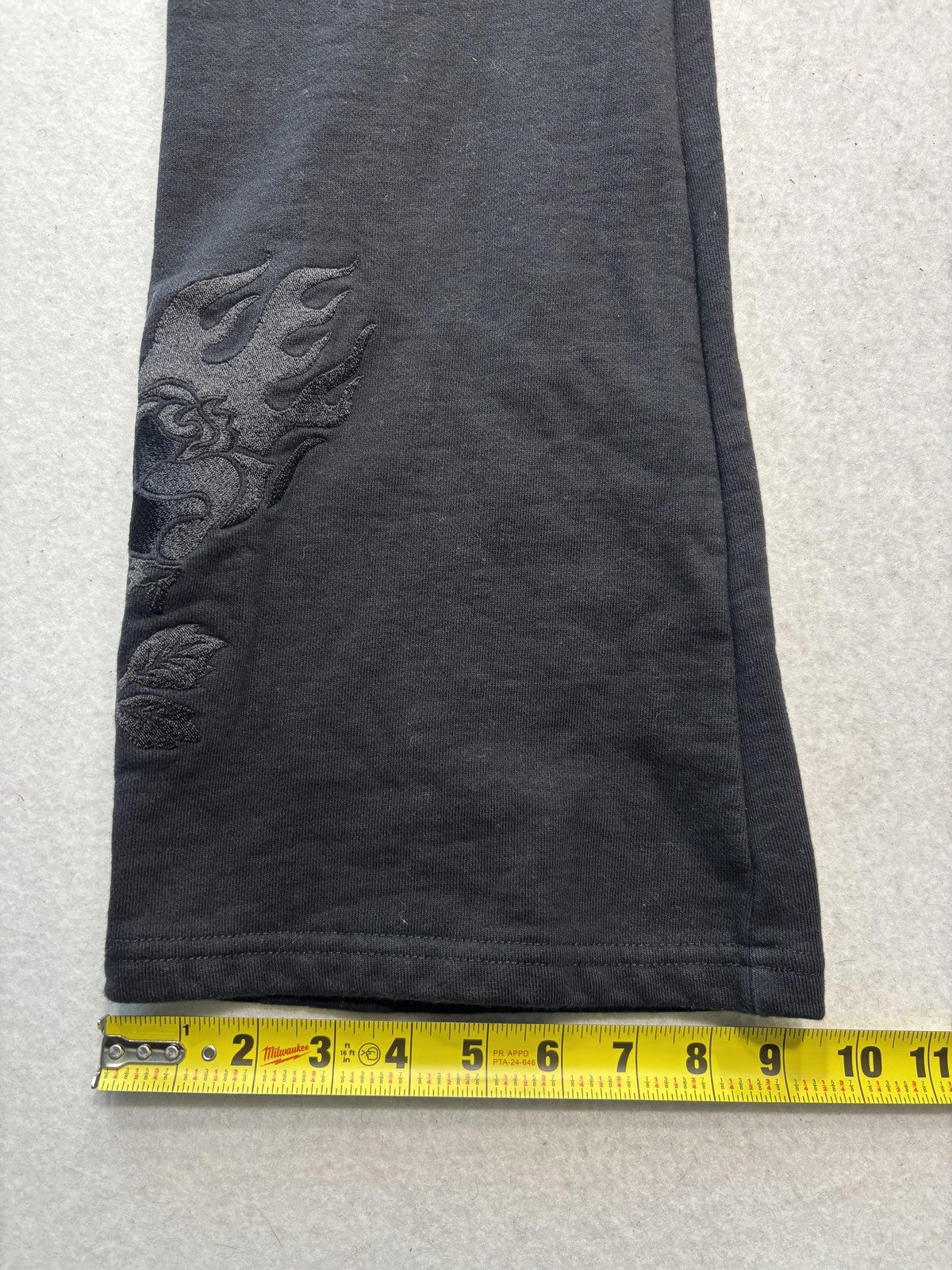 Civil Regime Mens Large Black Fleece Flare Leg Sweatpants Embroidered Dragon