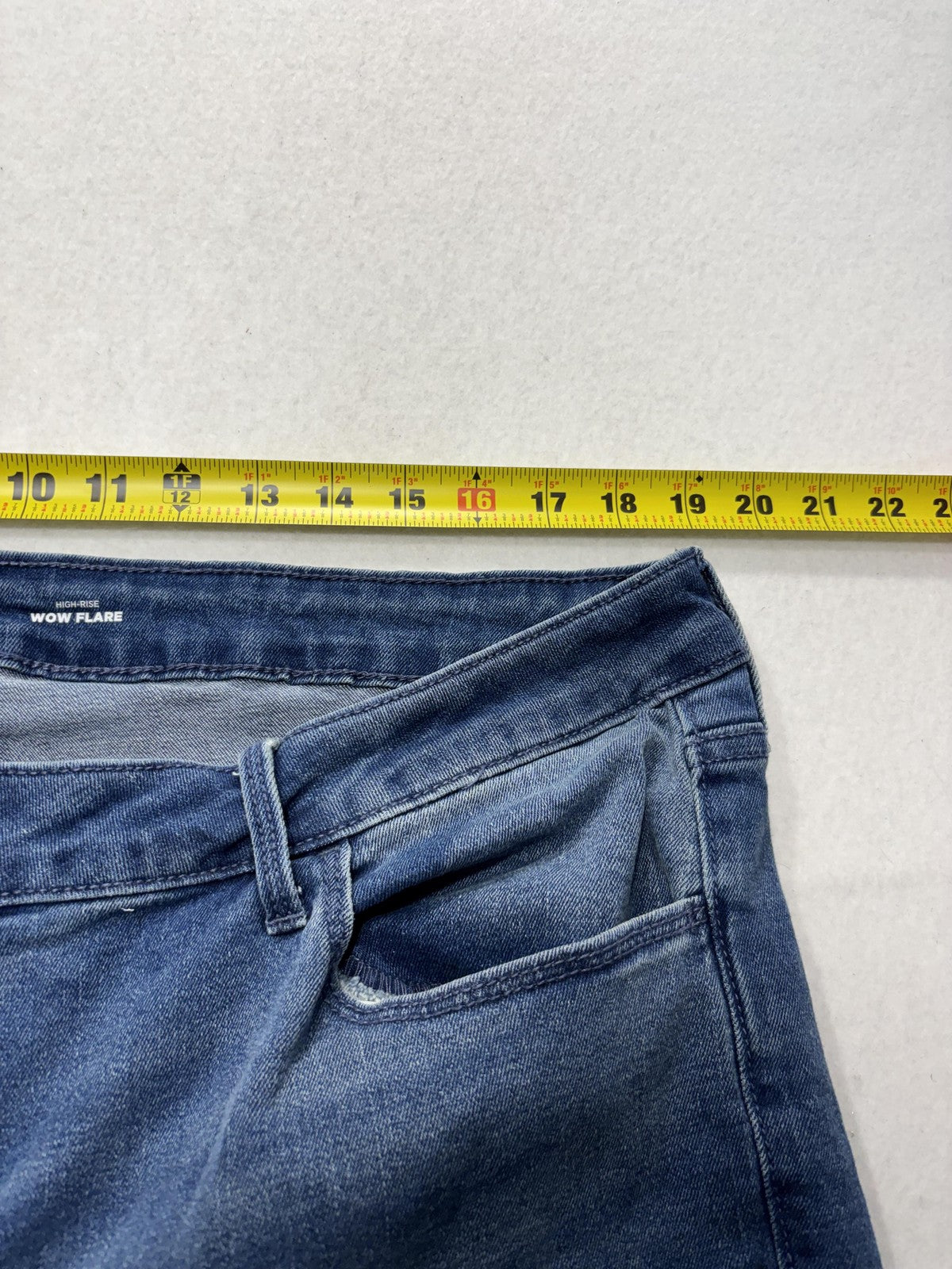 Old Navy Wow Flare Jeans Womens 20 Short Medium Wash High Rise Stretch 36x29