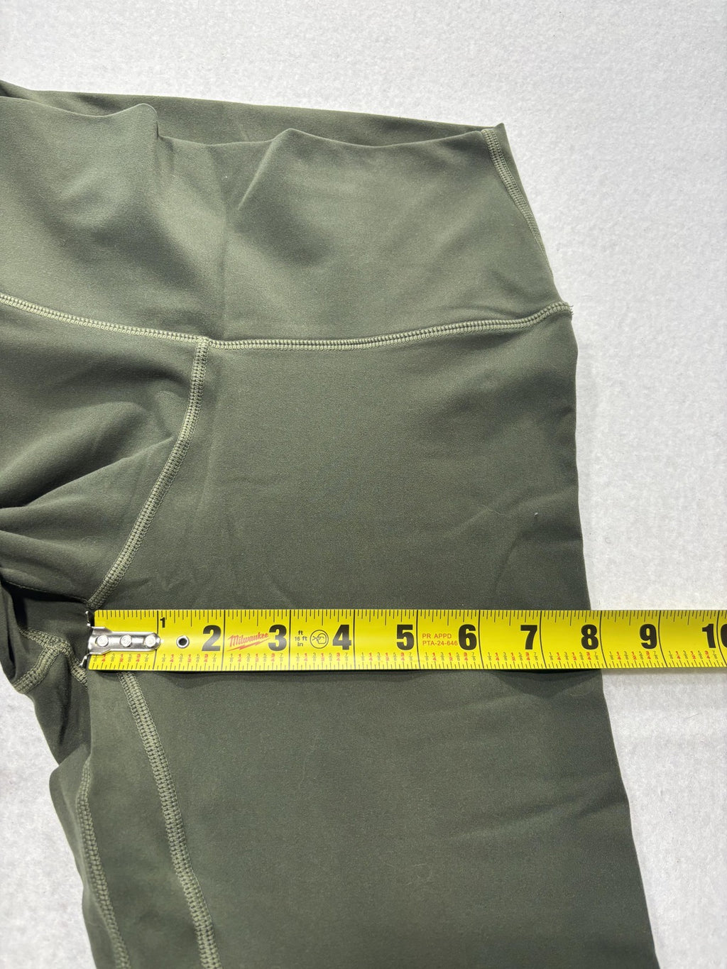 YUNOGA Leggings Womens Medium Green High Rise 26" Inseam Ankle Yoga Stretch