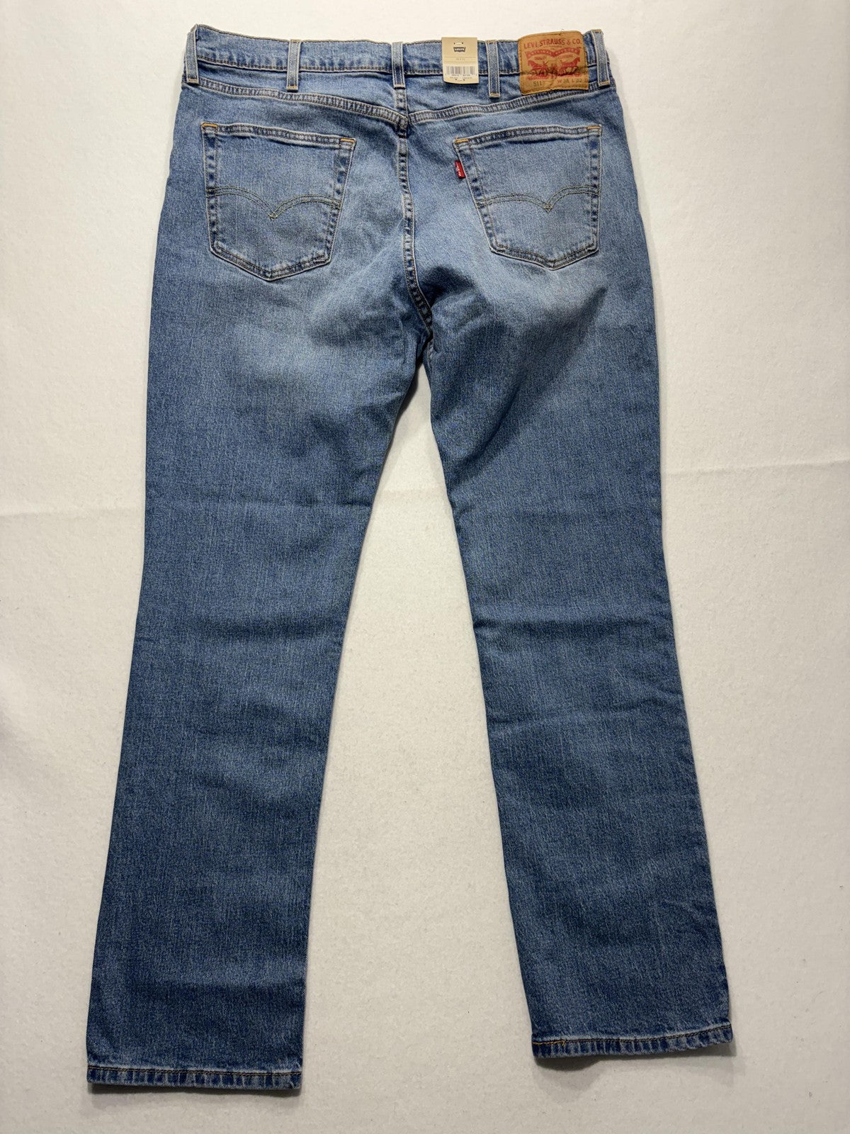 Levi's 511 Slim Jeans Mens 38x32 Blue Medium Wash Straight Leg Stretch Denim