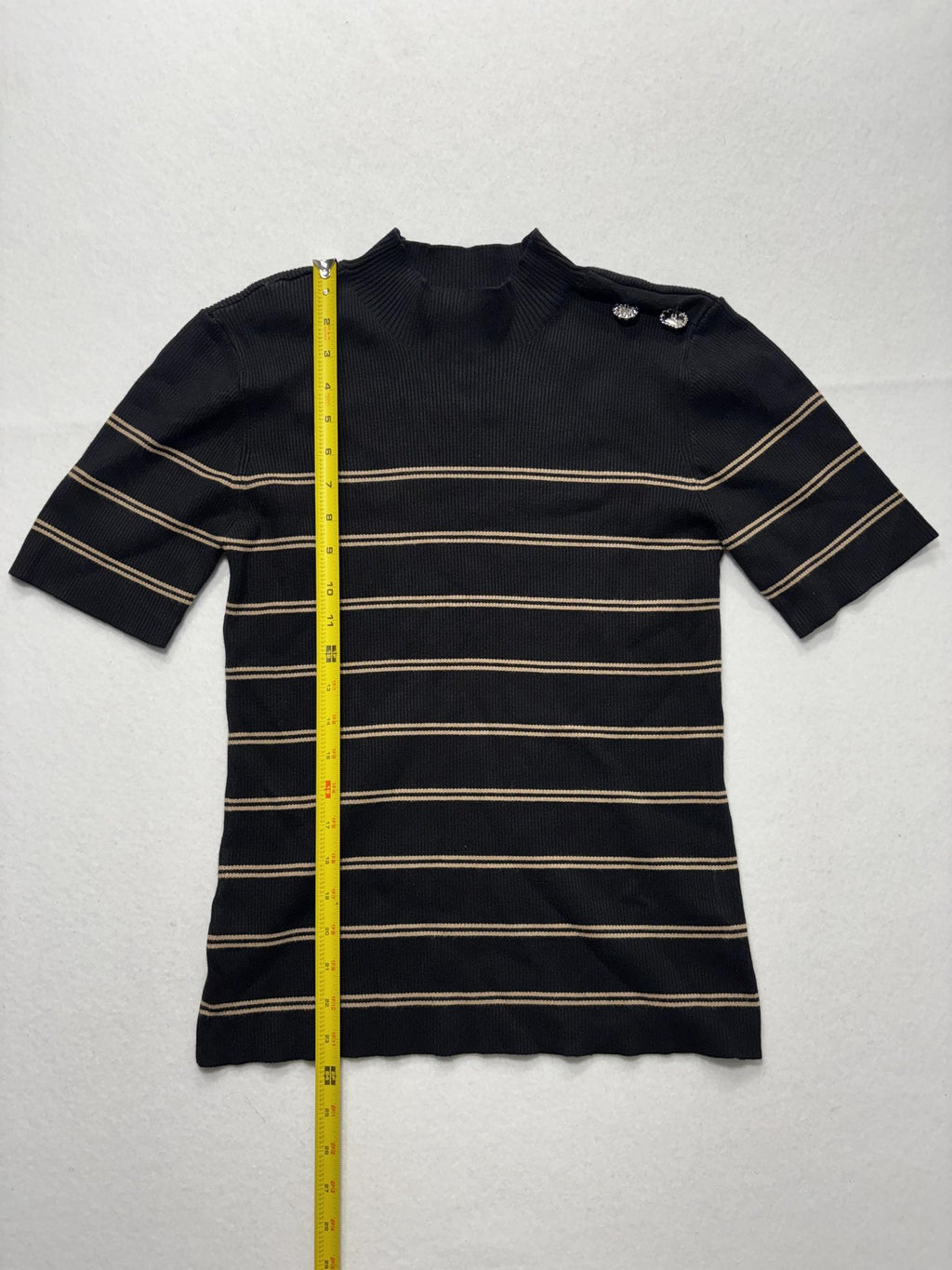 Ellen Tracy Sweater Womens Large Black Stripe Mock Neck Jeweled Shoulder Knit